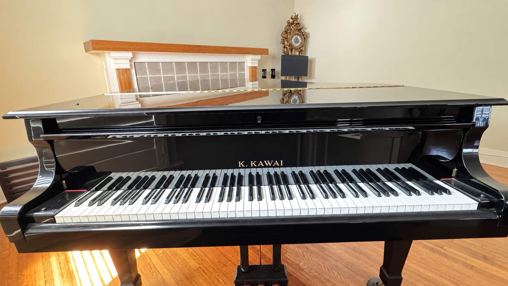 Circa 2004 Kawai RX-5 6'6" Grand Piano – One Owner – Made in