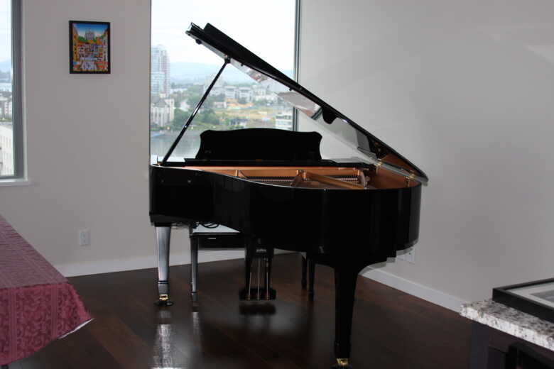 Yamaha DC2M4 Disklavier Mark IV Grand Piano — Played & Signe