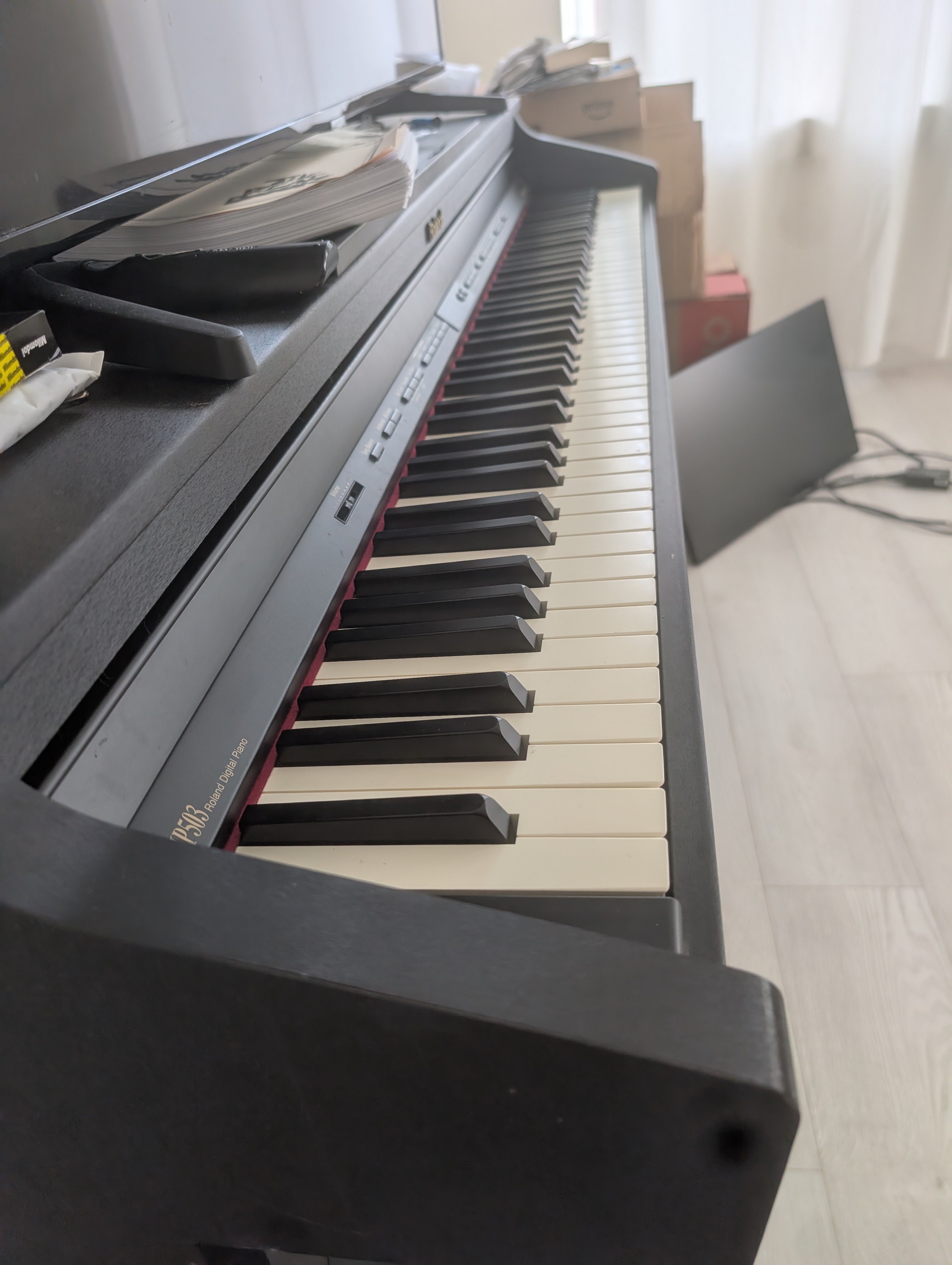 Roland HP503 amazing piano 
