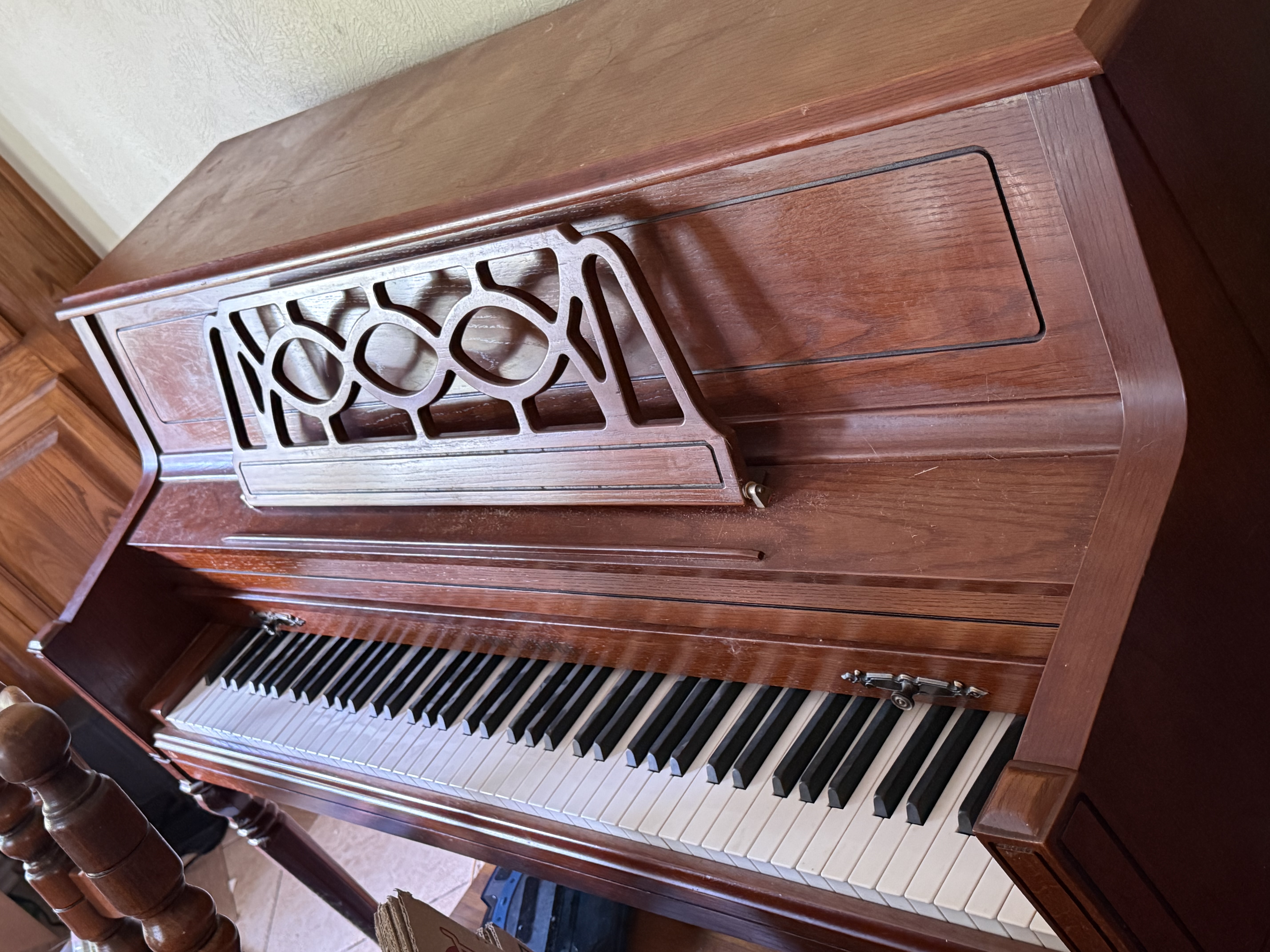 1991 Young Chang F-108 Upright Piano and Bench
