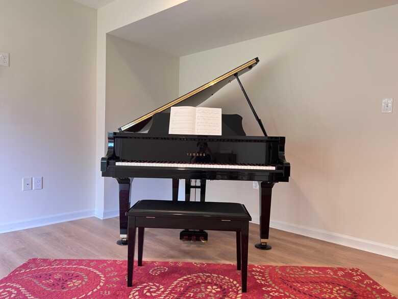 Beautiful Yamaha GP1 Baby Grand Piano, $8,900