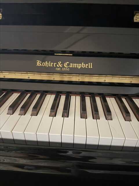 UPRIGHT PIANO KOEHLER & CAMPBELL MILLENIUM EDITION