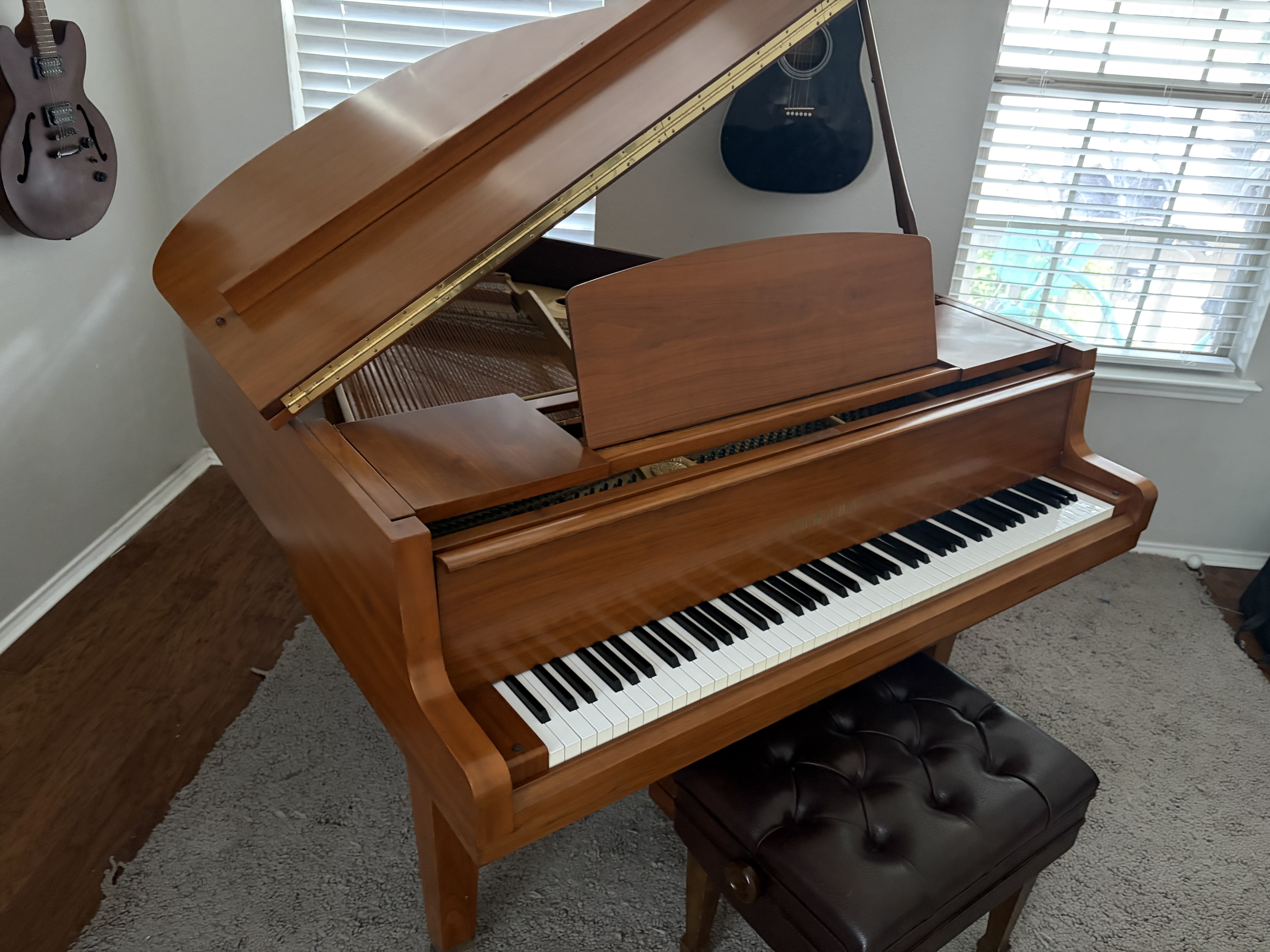 Technician-Owned Yamaha G1 Baby Grand – Beautiful Walnut, Ex