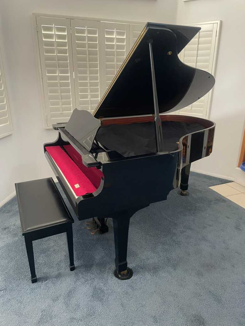 Yamaha C3 Consservatory