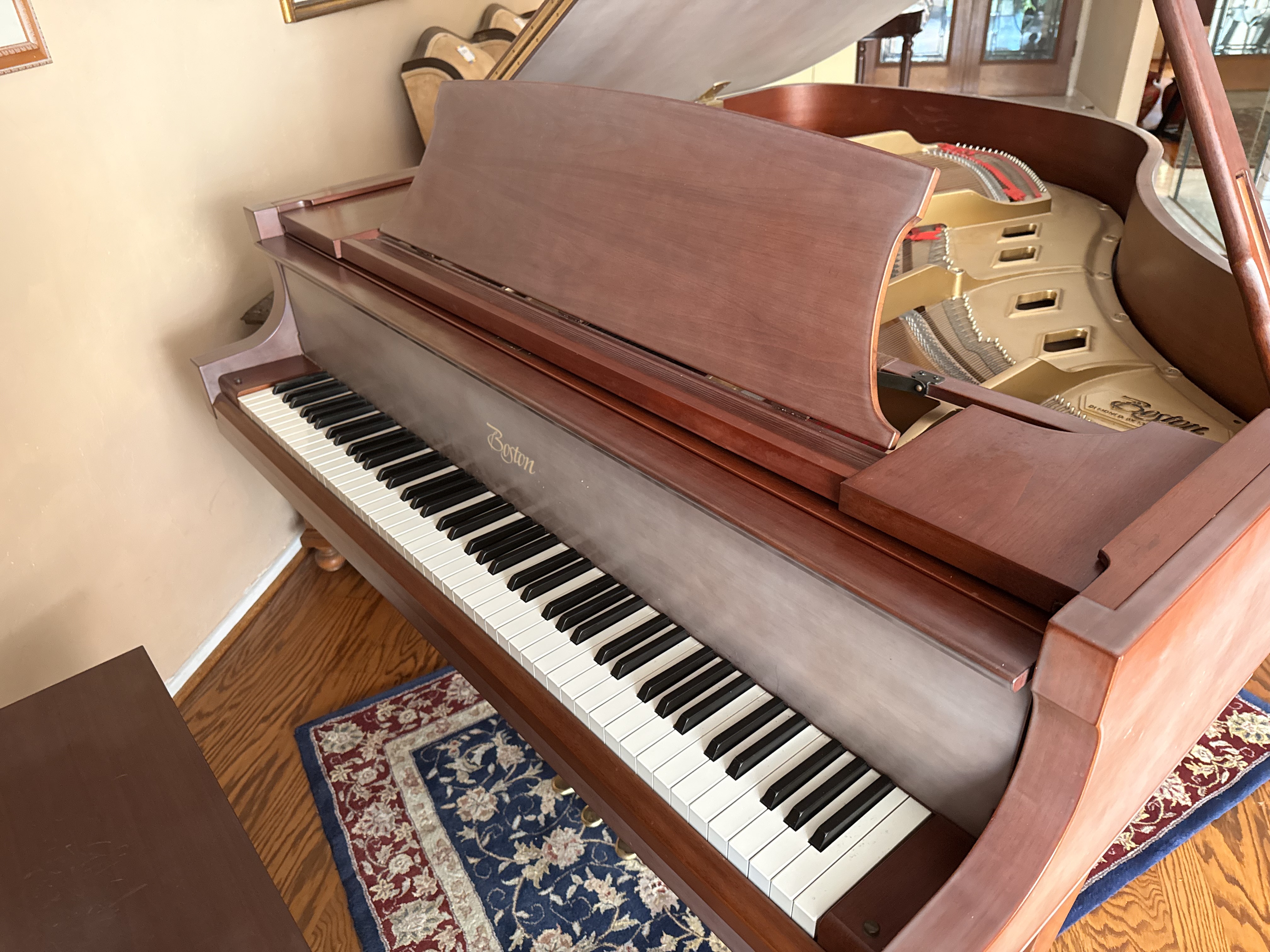 Boston GP-163 baby grand + bench