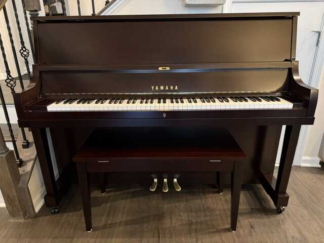 Piano Yamaha P-22 SW, original owner, mint condition