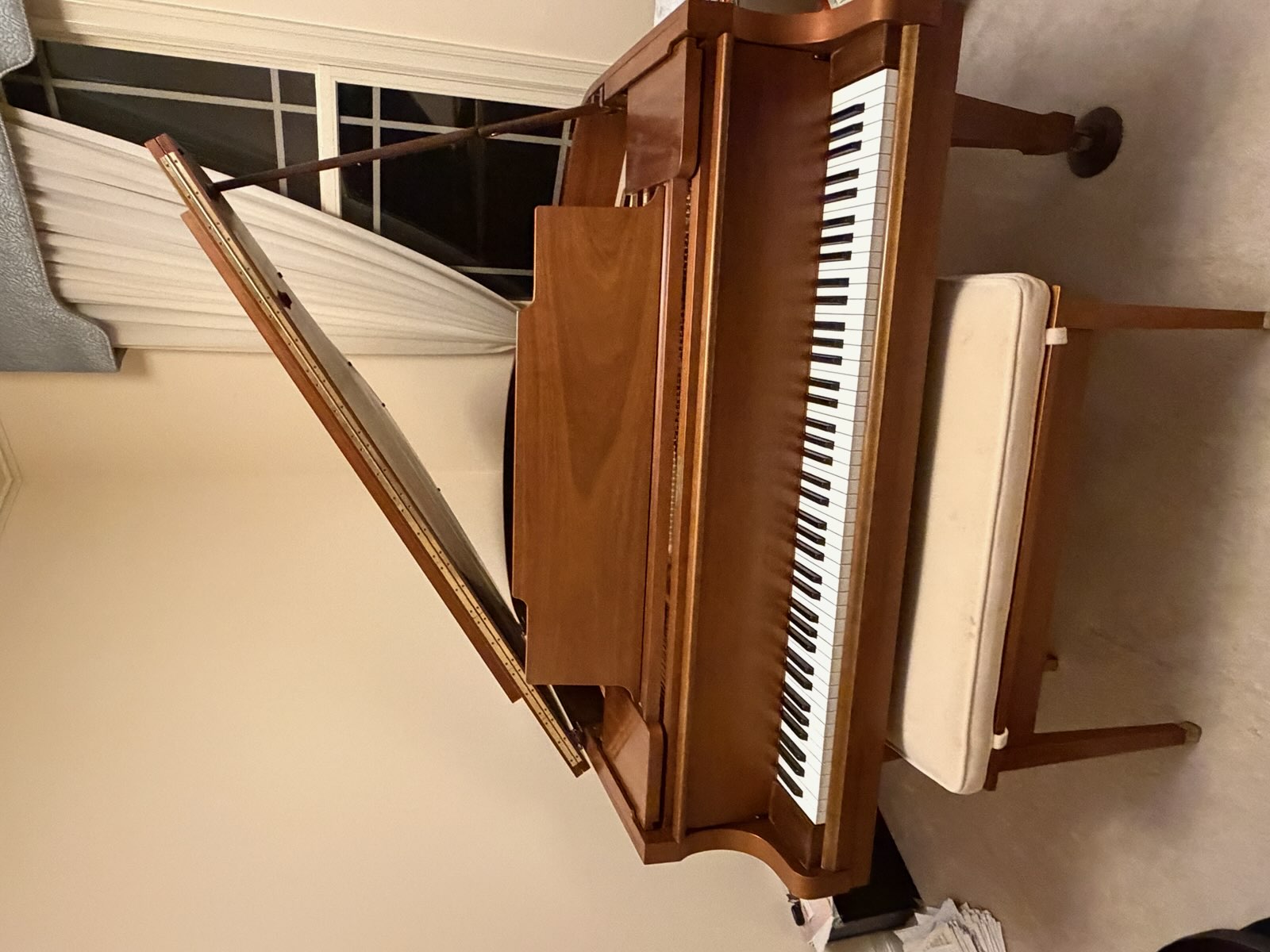 Stunning Kawai KG-2 Satin Walnut Finish 