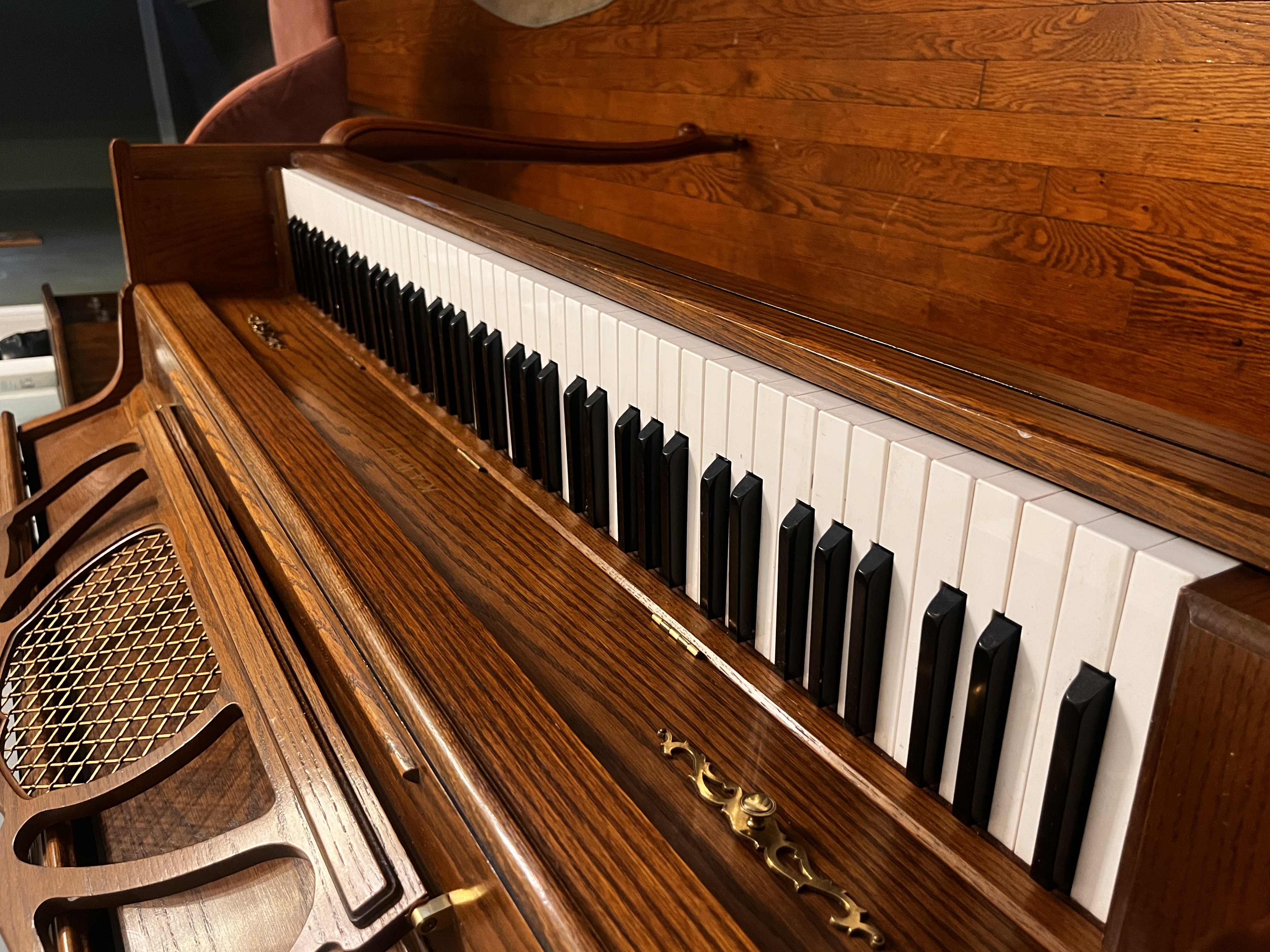 90’s Japanese Kawai Country French Upright Piano 