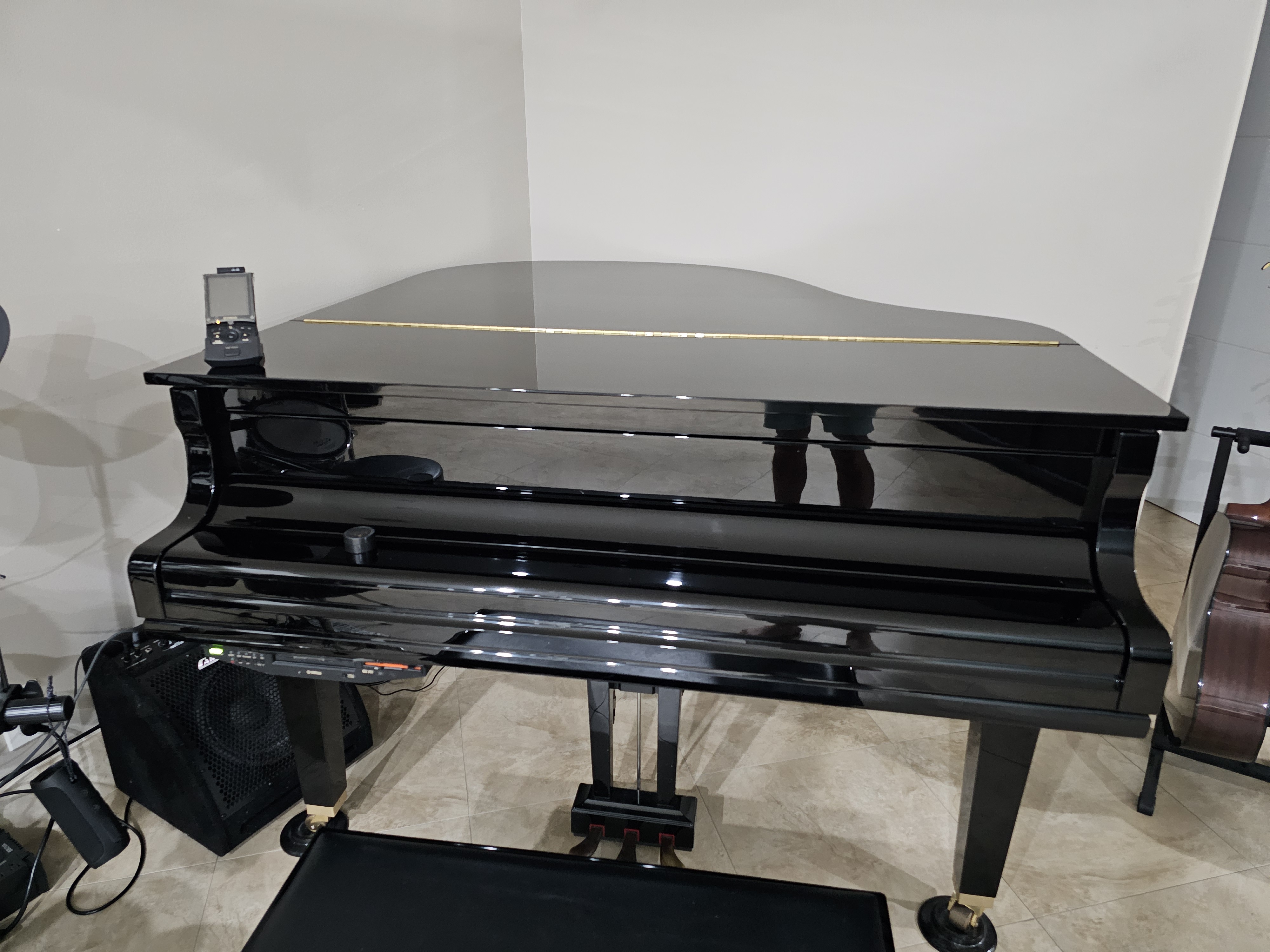 2005 Yamaha GC1 Disklavier Mark IV Baby Grand Piano (5'3") –