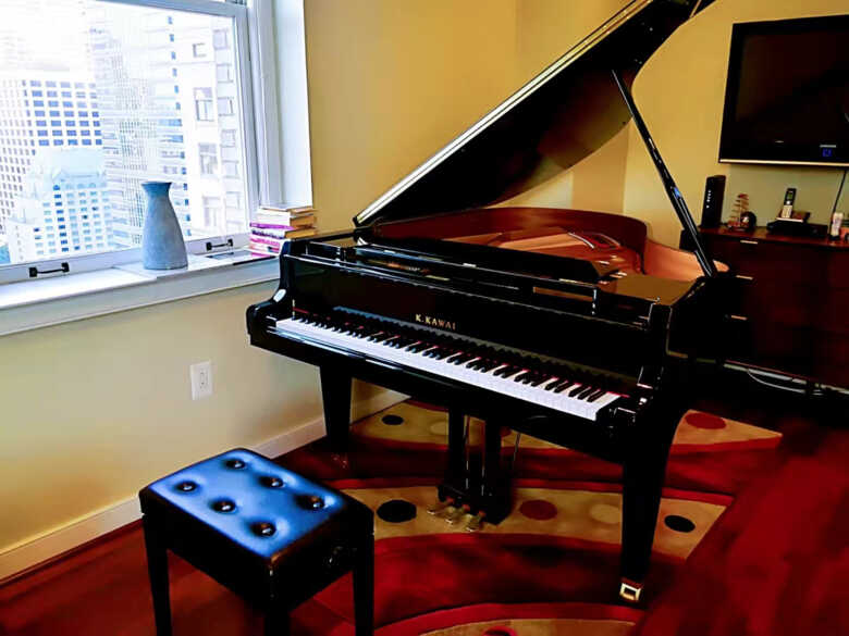 Kawai Grand Piano – Excellent Condition – $15,000