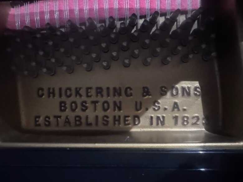 Antique Chickering & Sons Quarter Grand Piano – Scale 121 – 