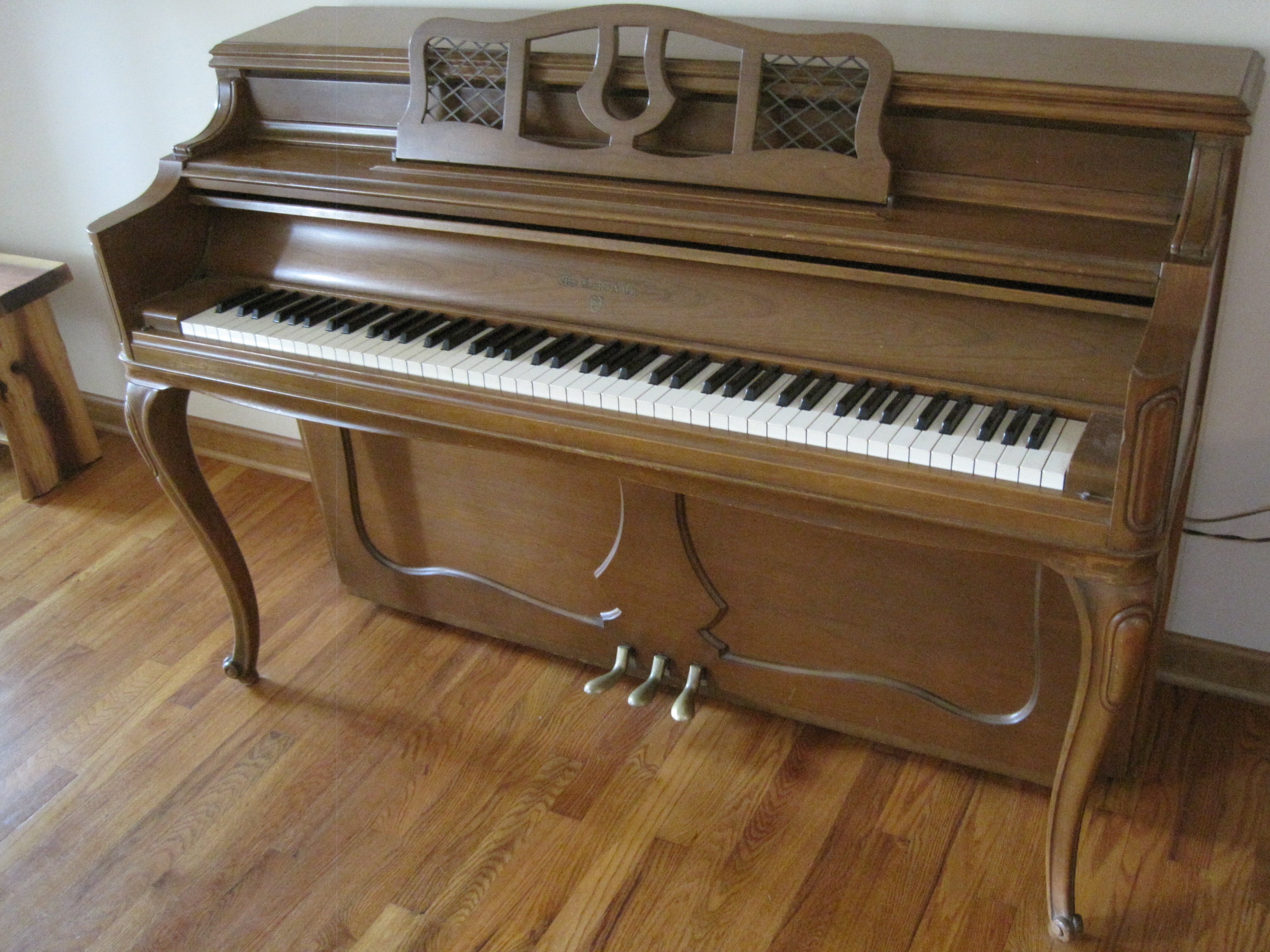 Knabe Console Piano French Provincial Cabinet
