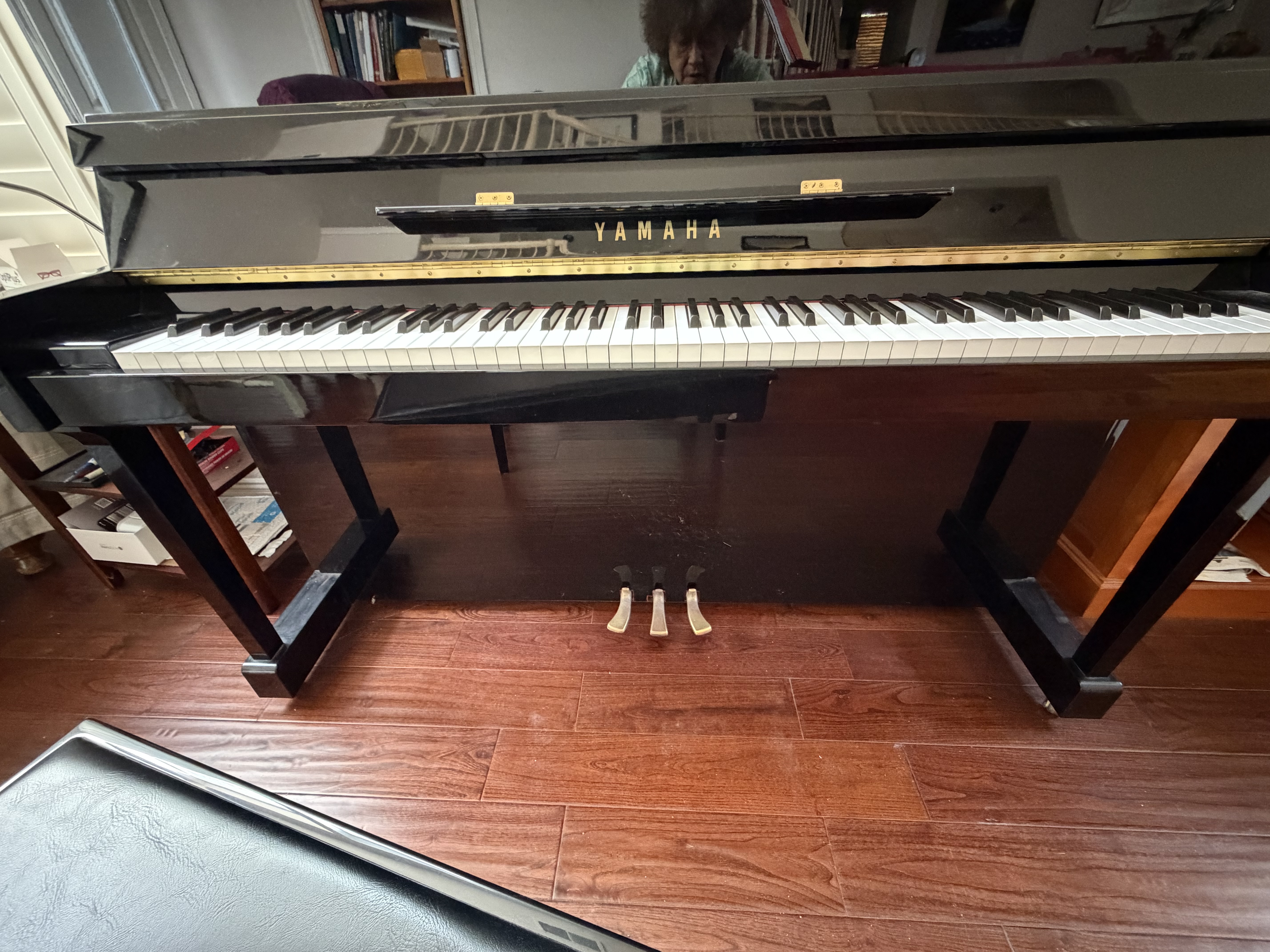 Beautiful yamaha T116 upright Piano in excellent condition.