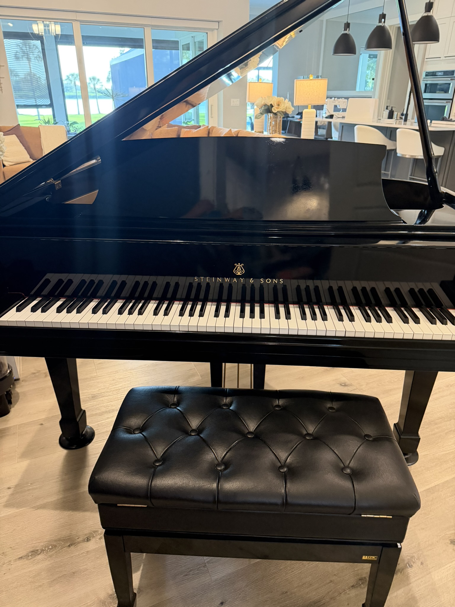 Beautifully Restored Showpiece Excellent Playing Condition