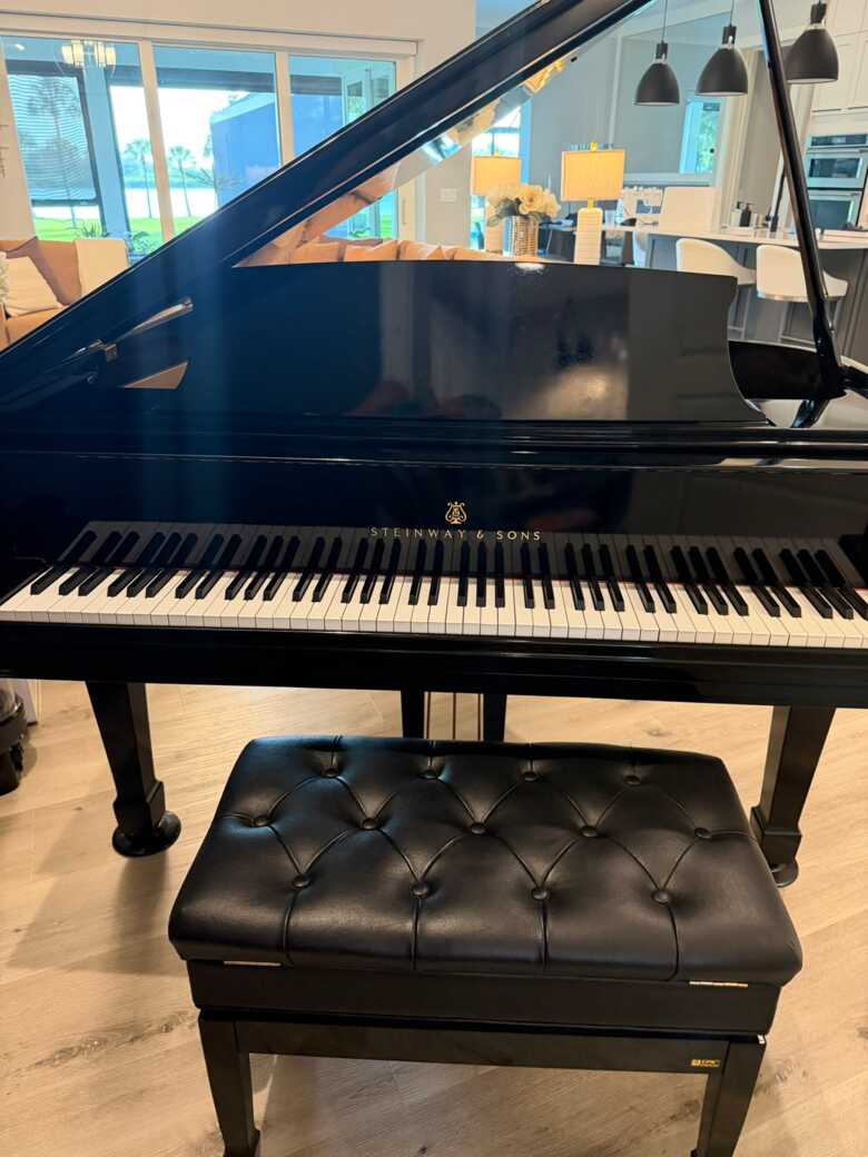 Beautifully Restored Showpiece Excellent Playing Condition