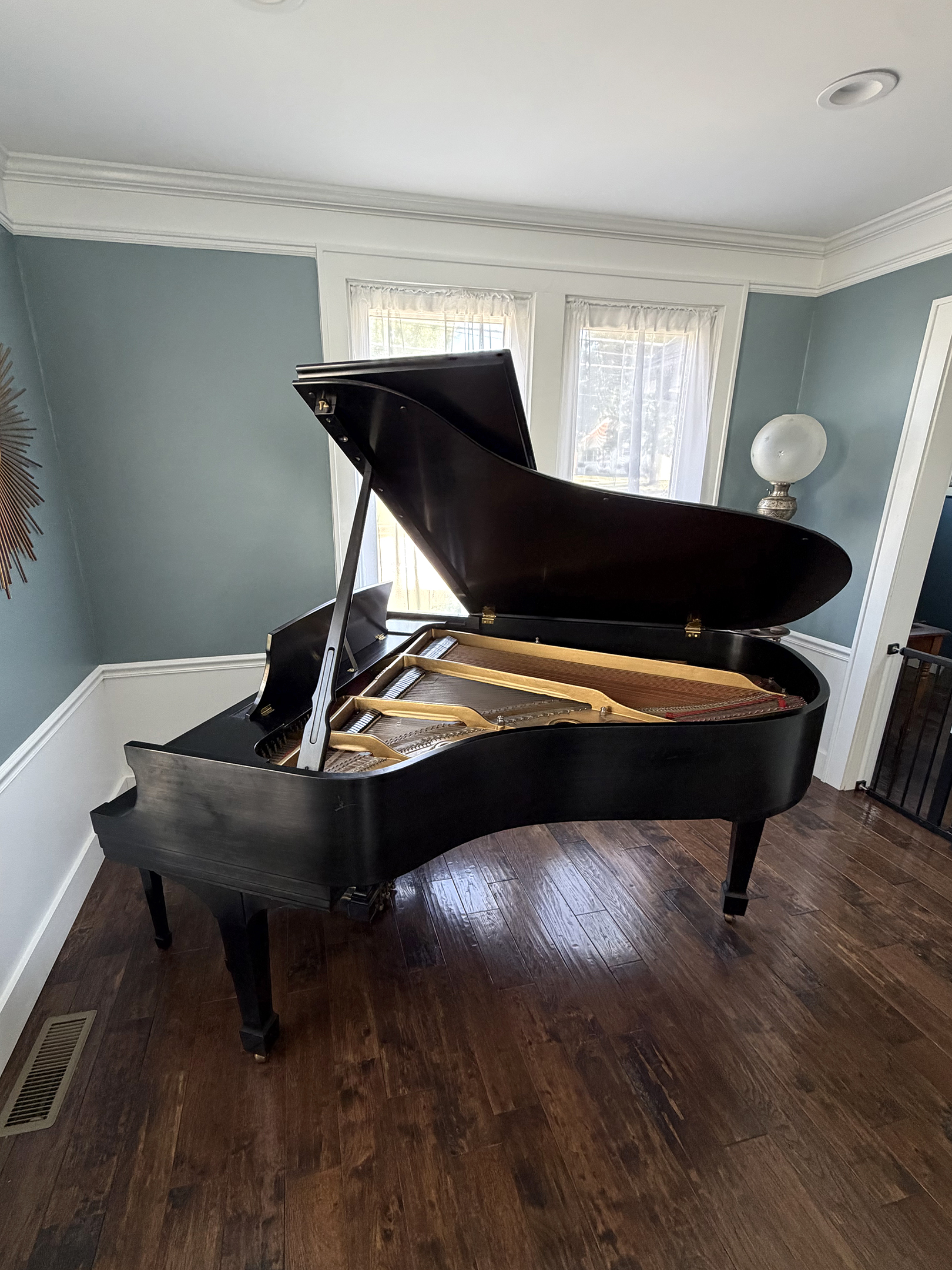 1977 Steinway Model L 