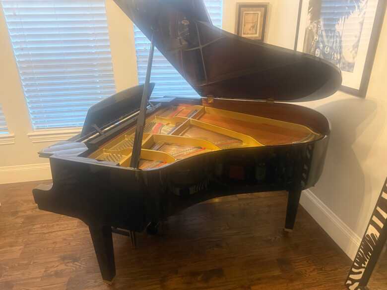 Yamaha Baby Grand Japanese GH1B