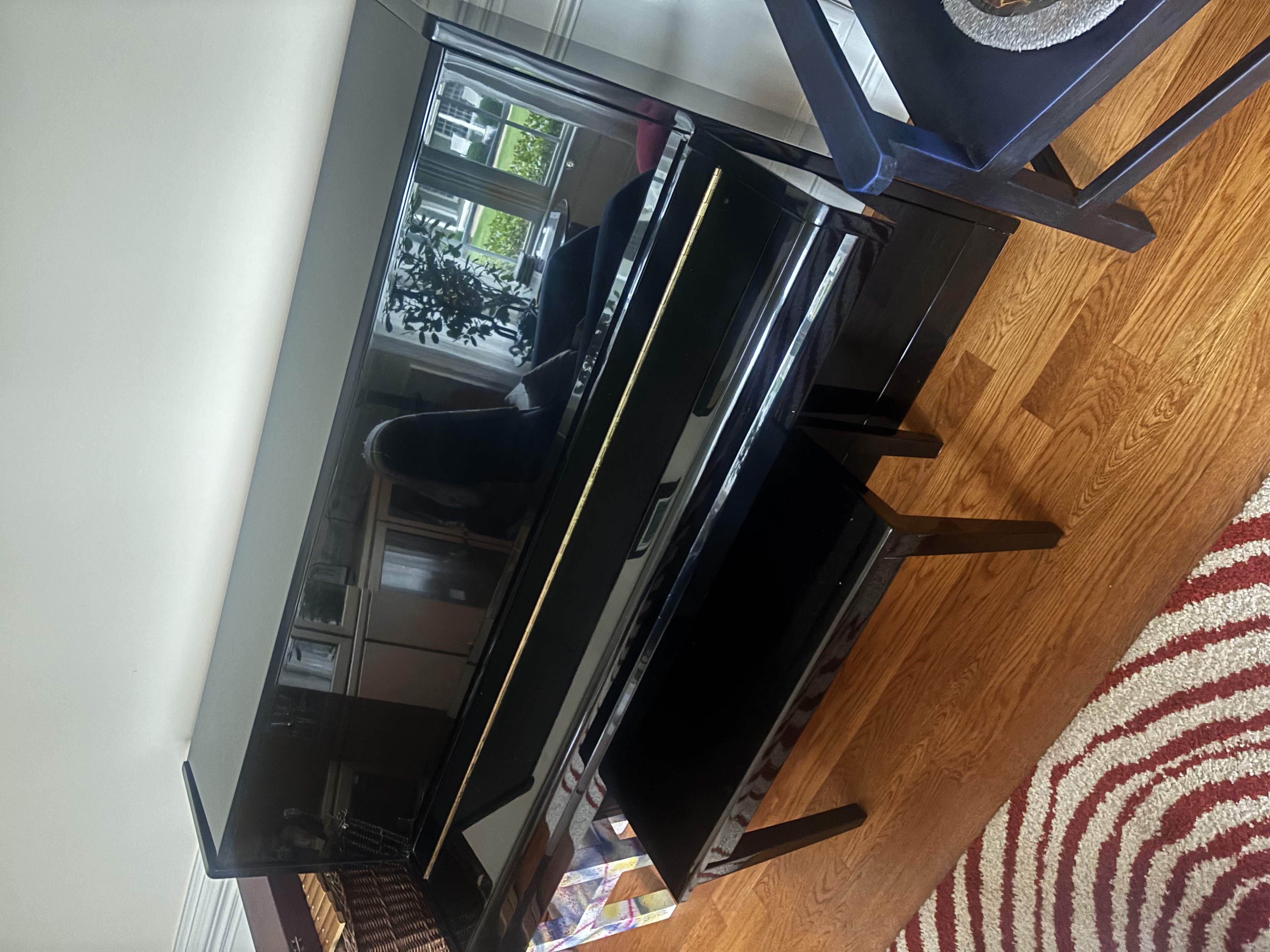 Vivace Upright Piano in great condition with Bench