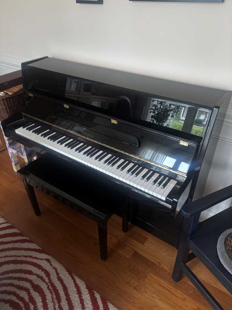 Vivace Upright Piano with Bench