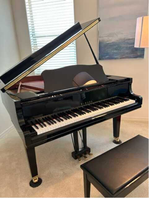 2018 Yamaha GC-1 Baby Grand – Made in Japan – Polished Ebony