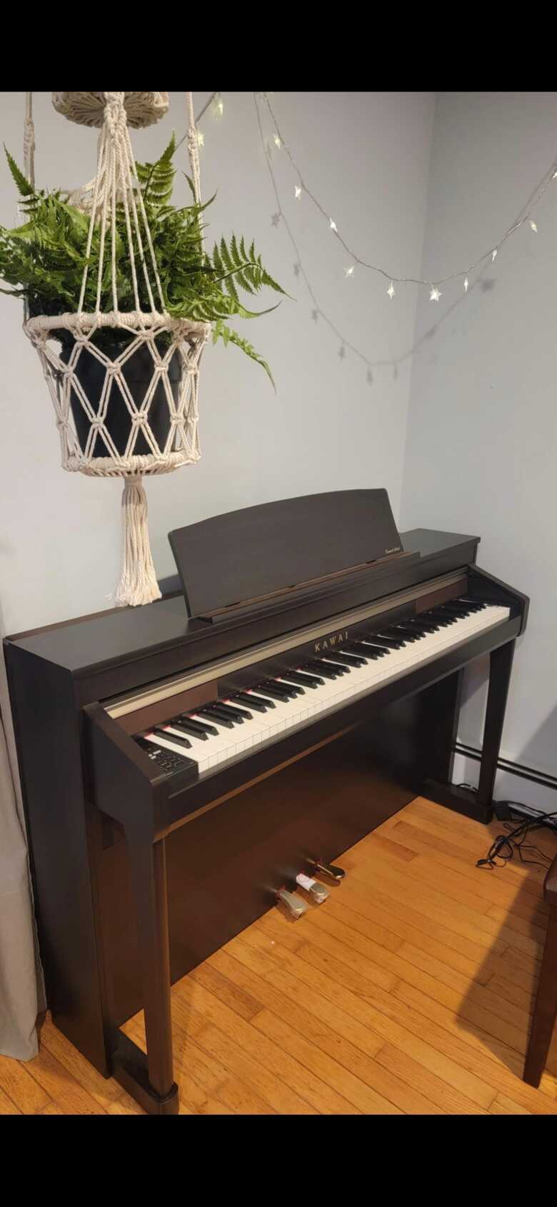 Beautiful Kawai piano- brown with stand