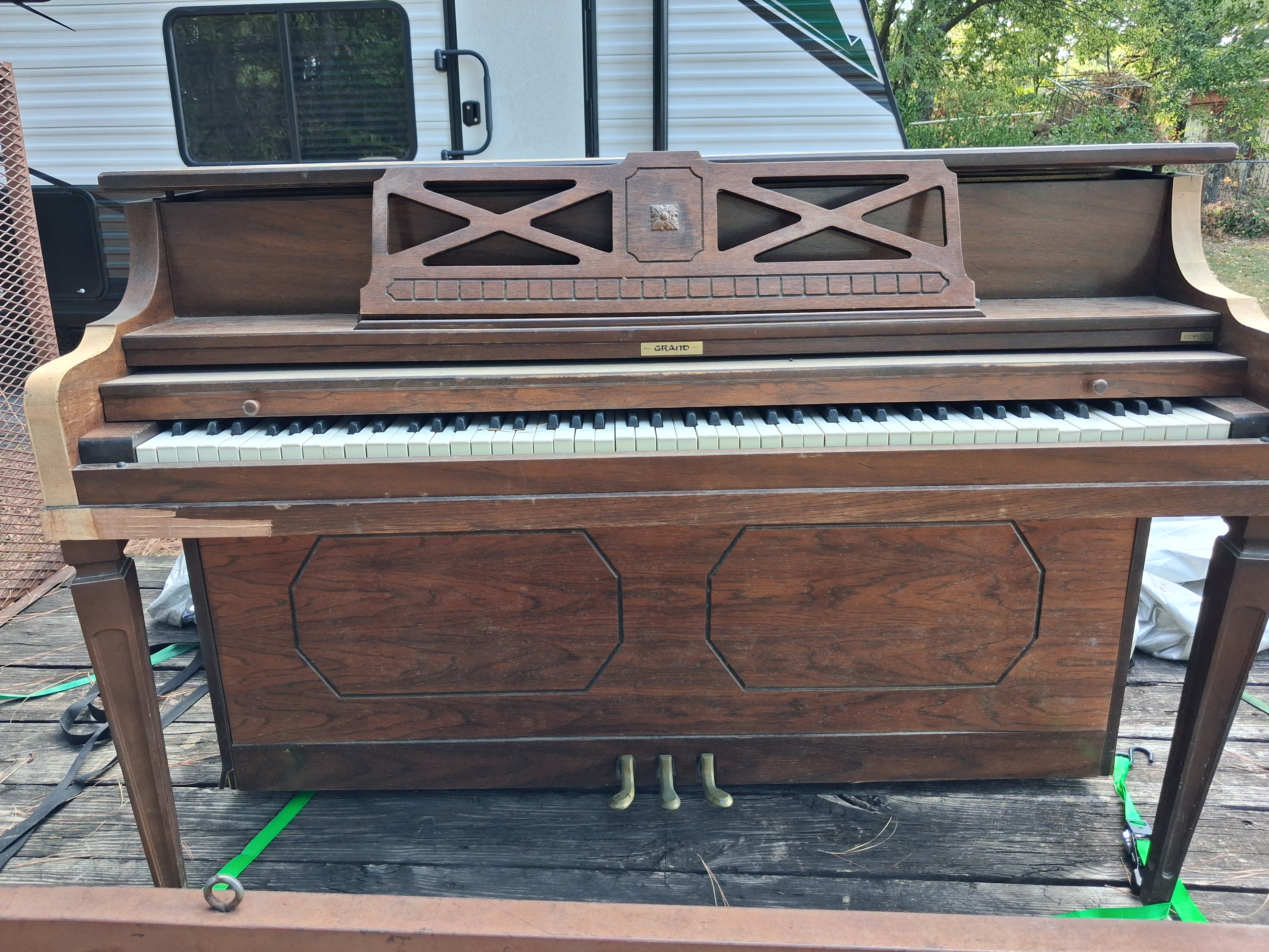 Est.1911 Grand Upright Piano