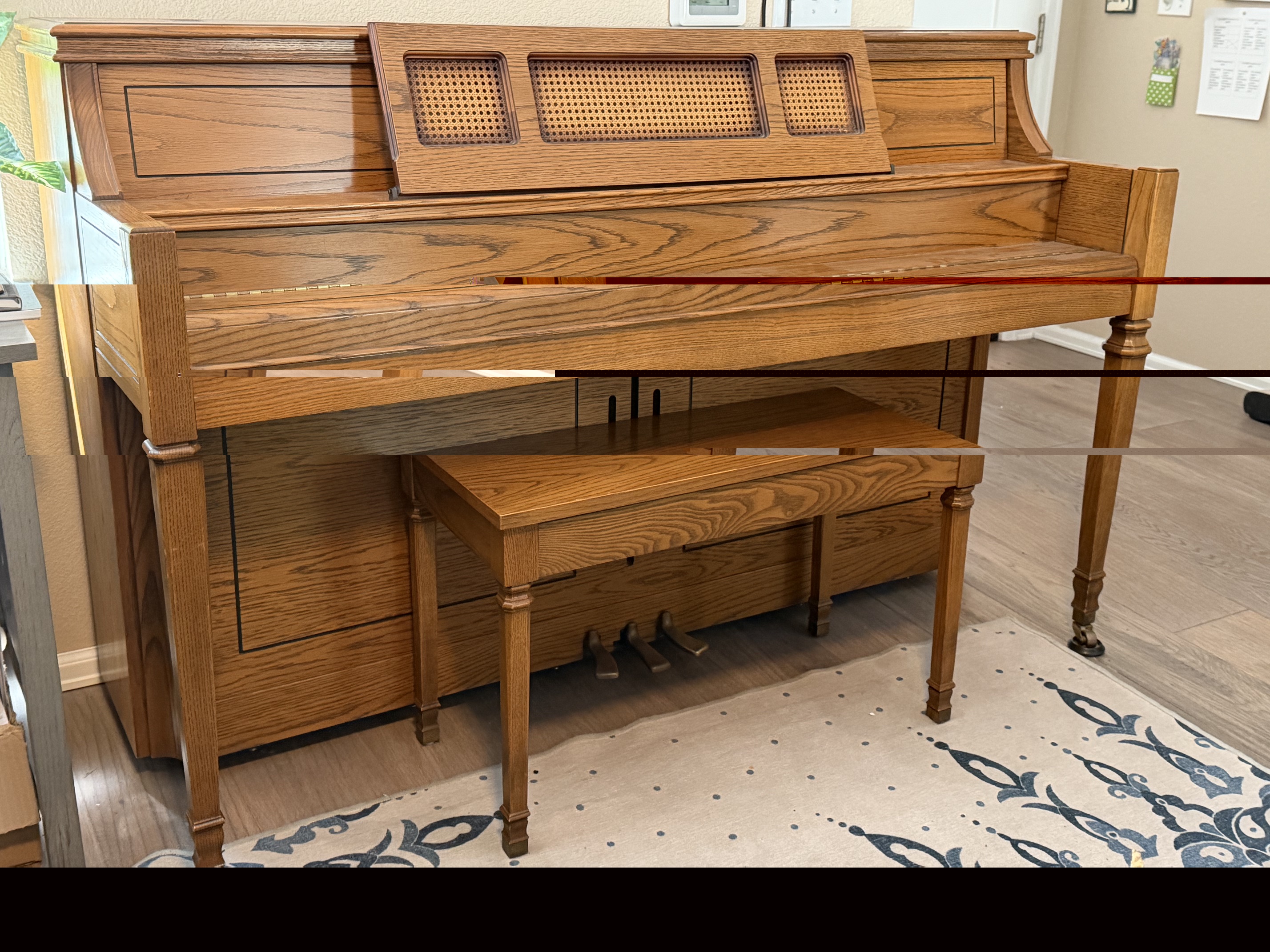 Beautiful Yamaha Upright Piano 