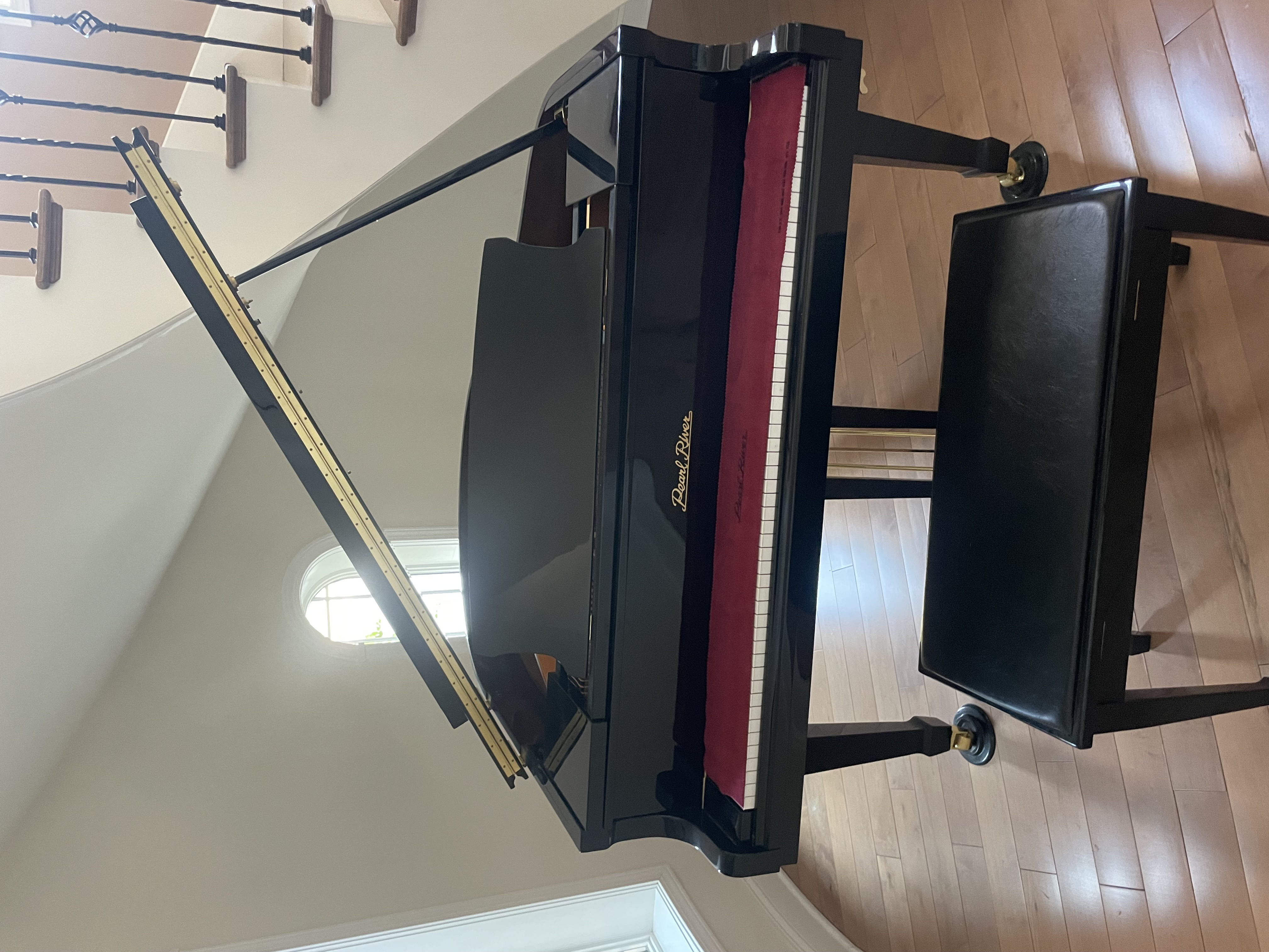 Pearl River Baby Grand Piano 