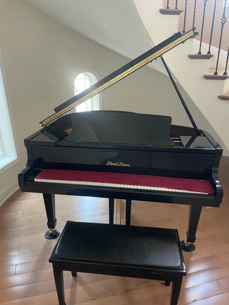 Pearl River Baby Grand Piano 