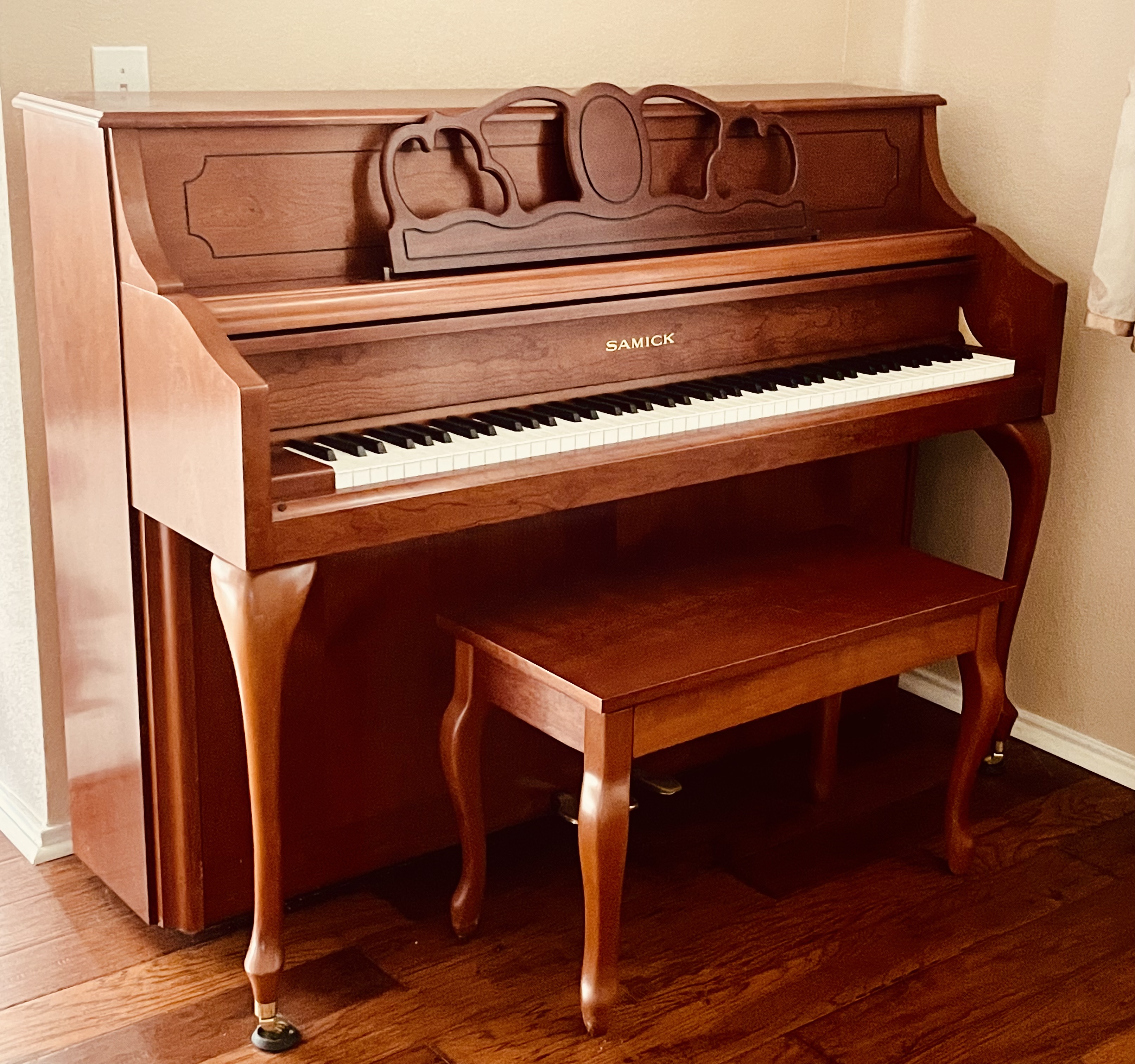 Samick 44" Upright Piano for Sale - Plano, TX -$850