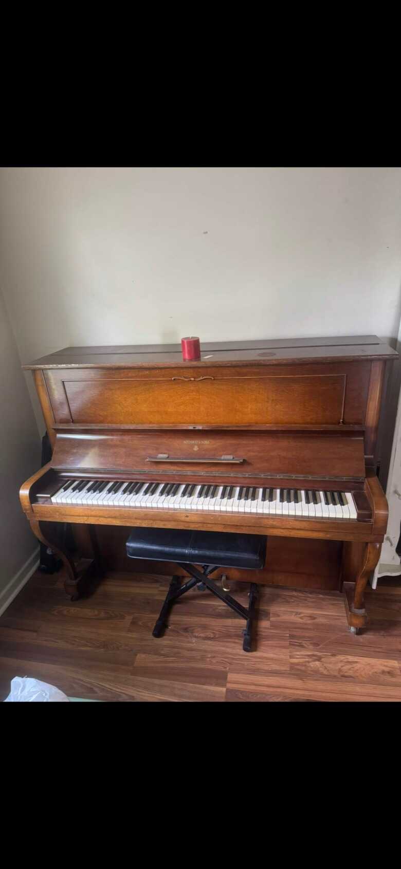 Vintage Steinway & Sons Hamburg Model V Upright Piano – Seri
