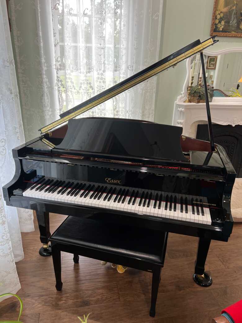Essex Baby Grand Piano by Steinway & Sons