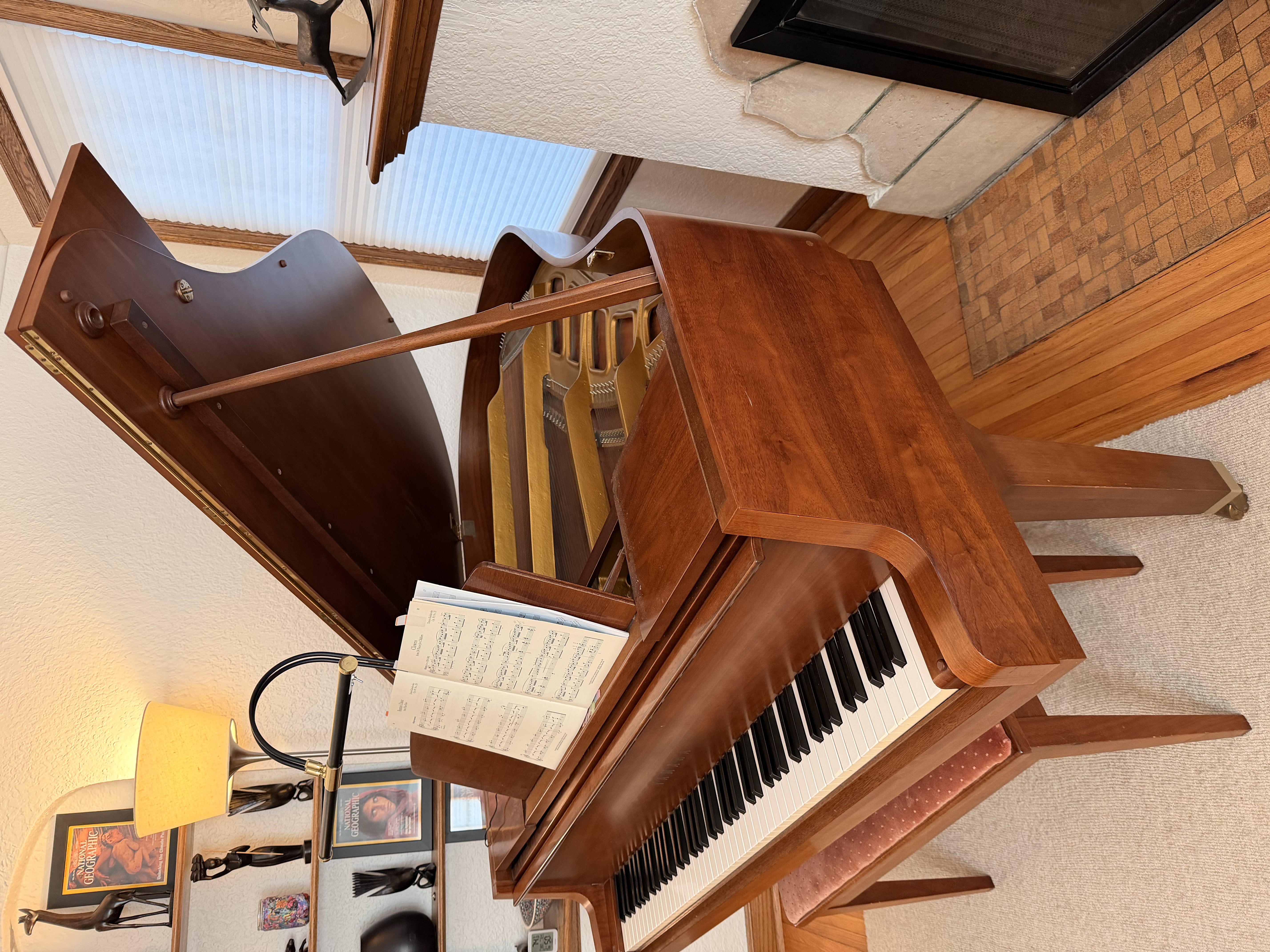 Beautiful Yamaha Baby Grand 