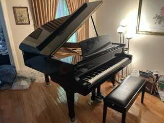 Petrof P IV Grand - Excellent Condition