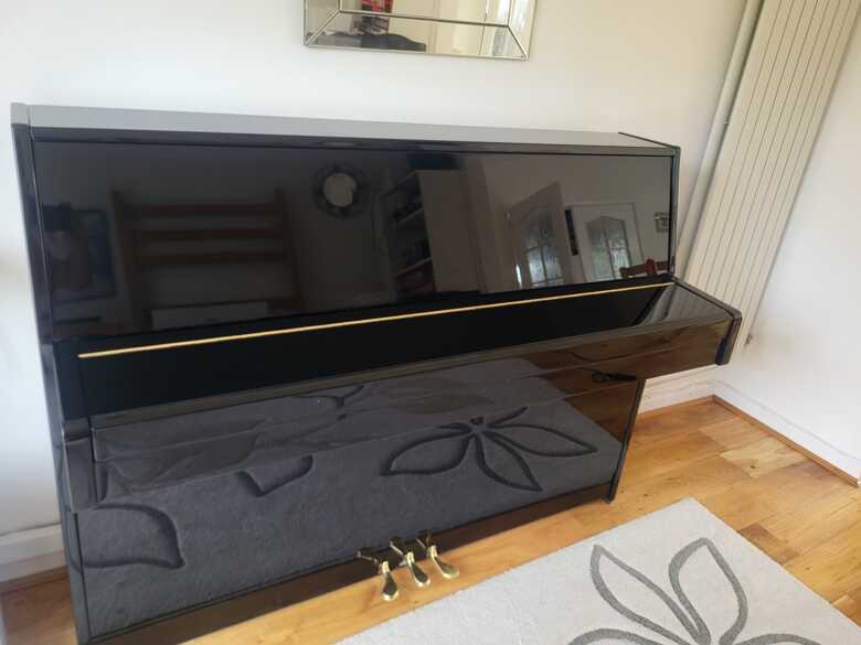 Yamaha C110A Ebony upright piano,