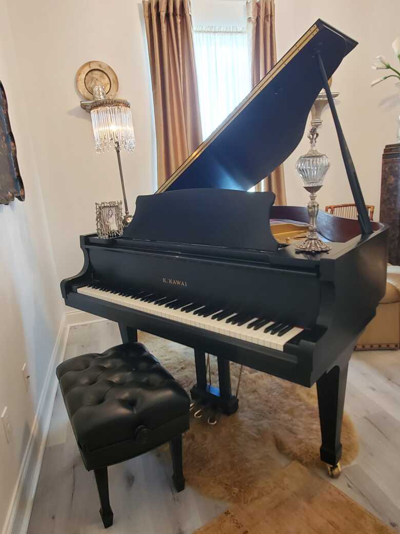 Mint Condition Kawai RX-1 Baby Grand Piano (5'5") – Ebony Sa