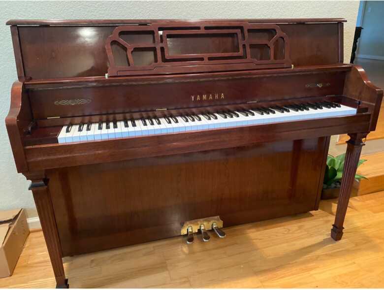Yamaha 2011 - Upright Piano for sell