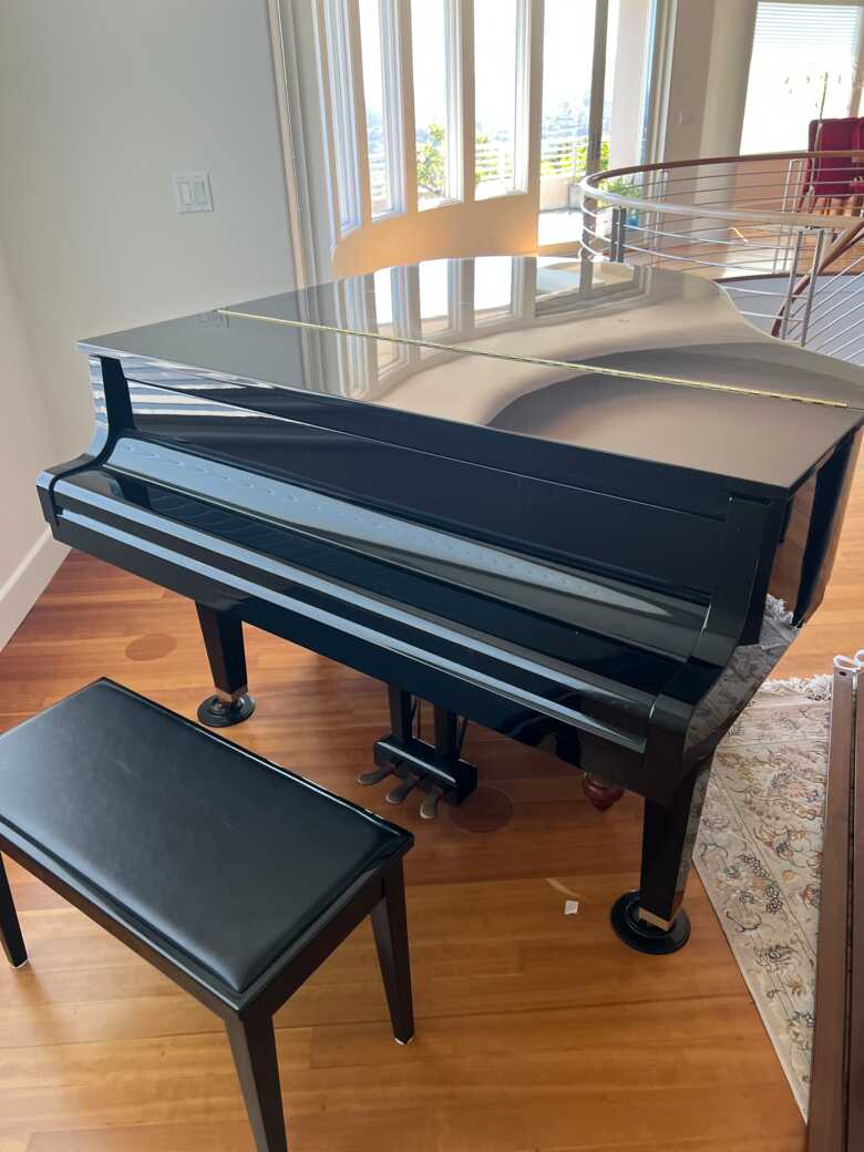 Yamaha GH1B 5’3” Baby Grand Piano – Japanese Made