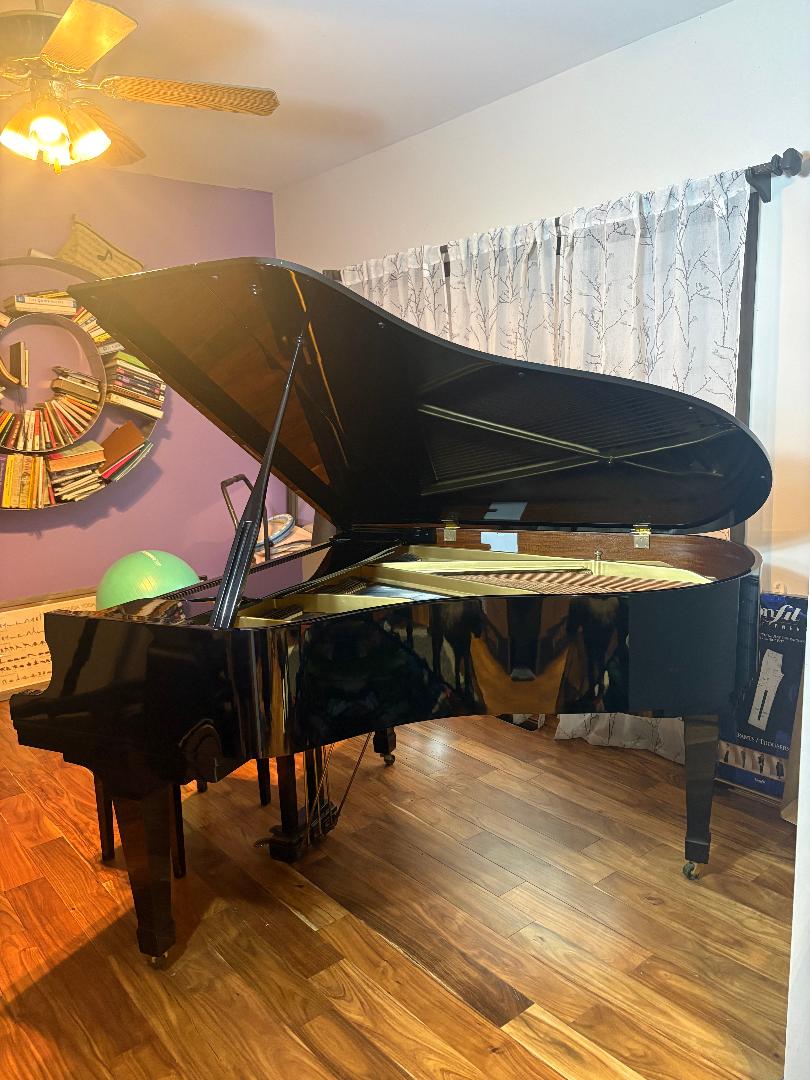 Beautiful Kawai Grand