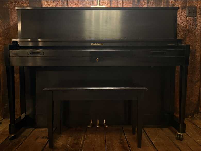 2001 Baldwin Hamilton Upright Piano