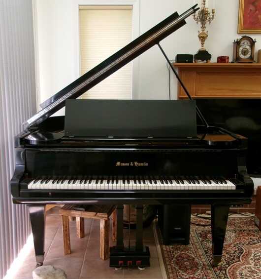 Acoustic Grand