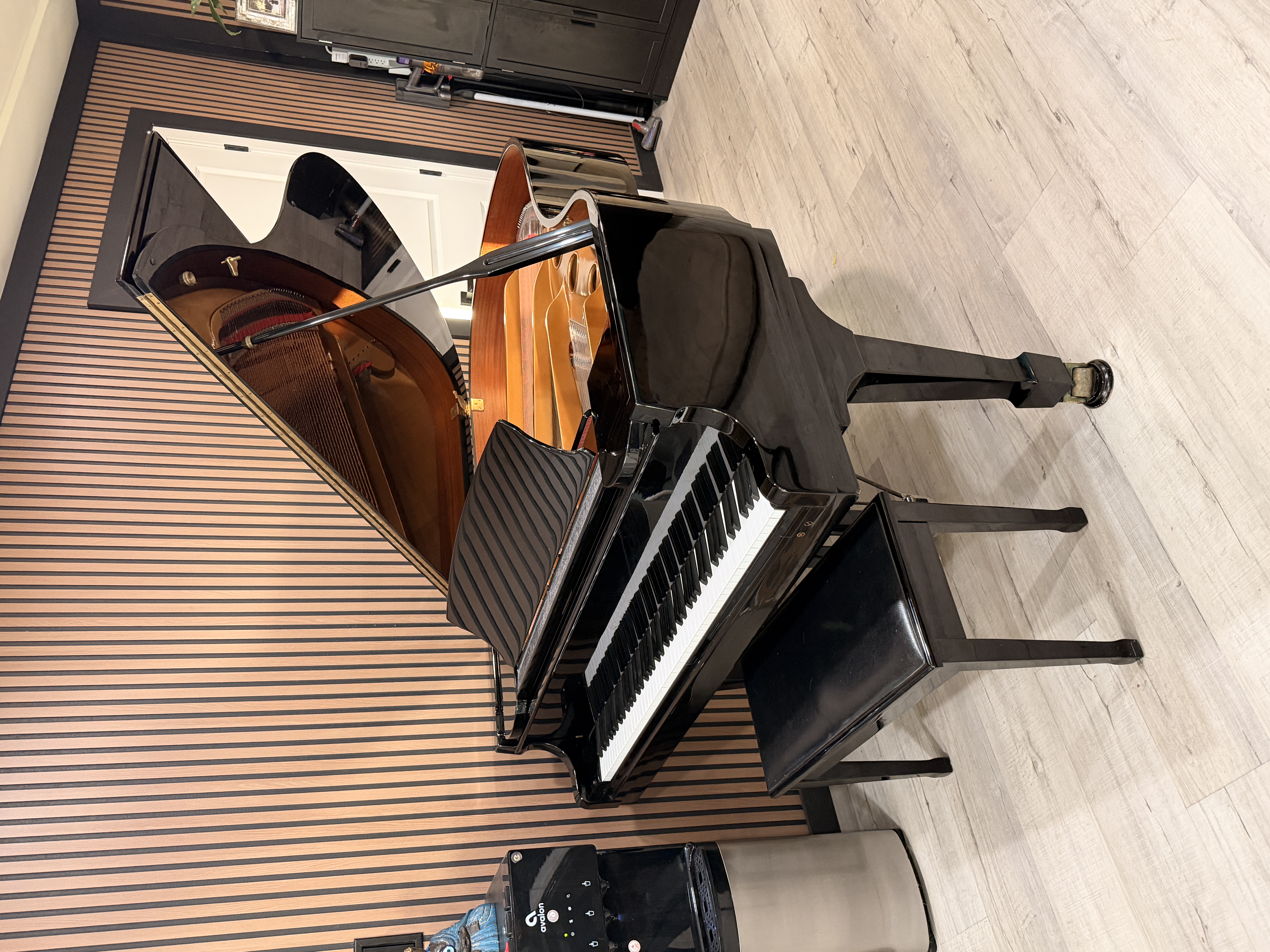 Samick SG-172 5’7” Grand Piano