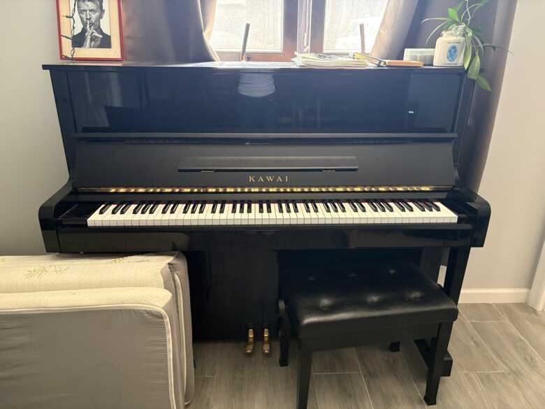 Japan Main Series Kawai Upright- with Seat