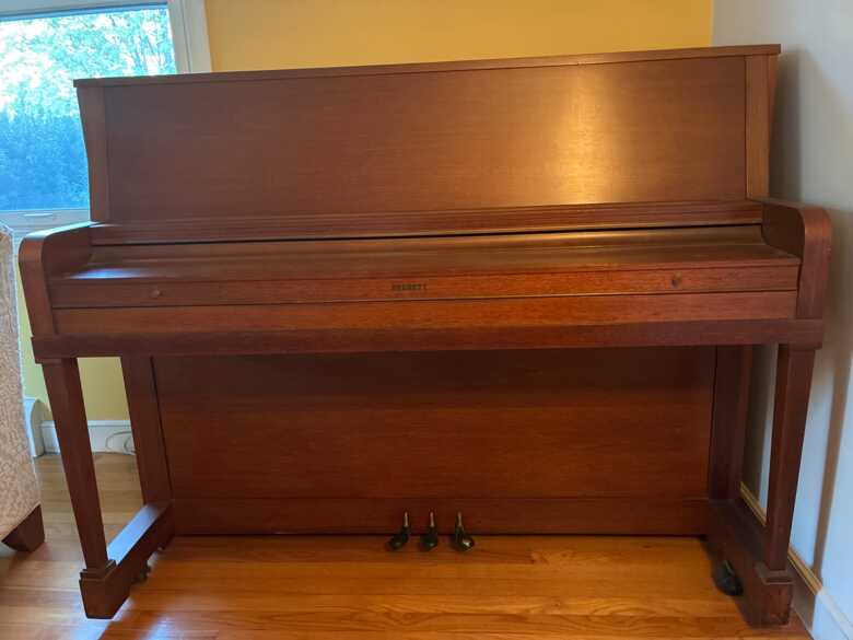 1960s Everett Upright