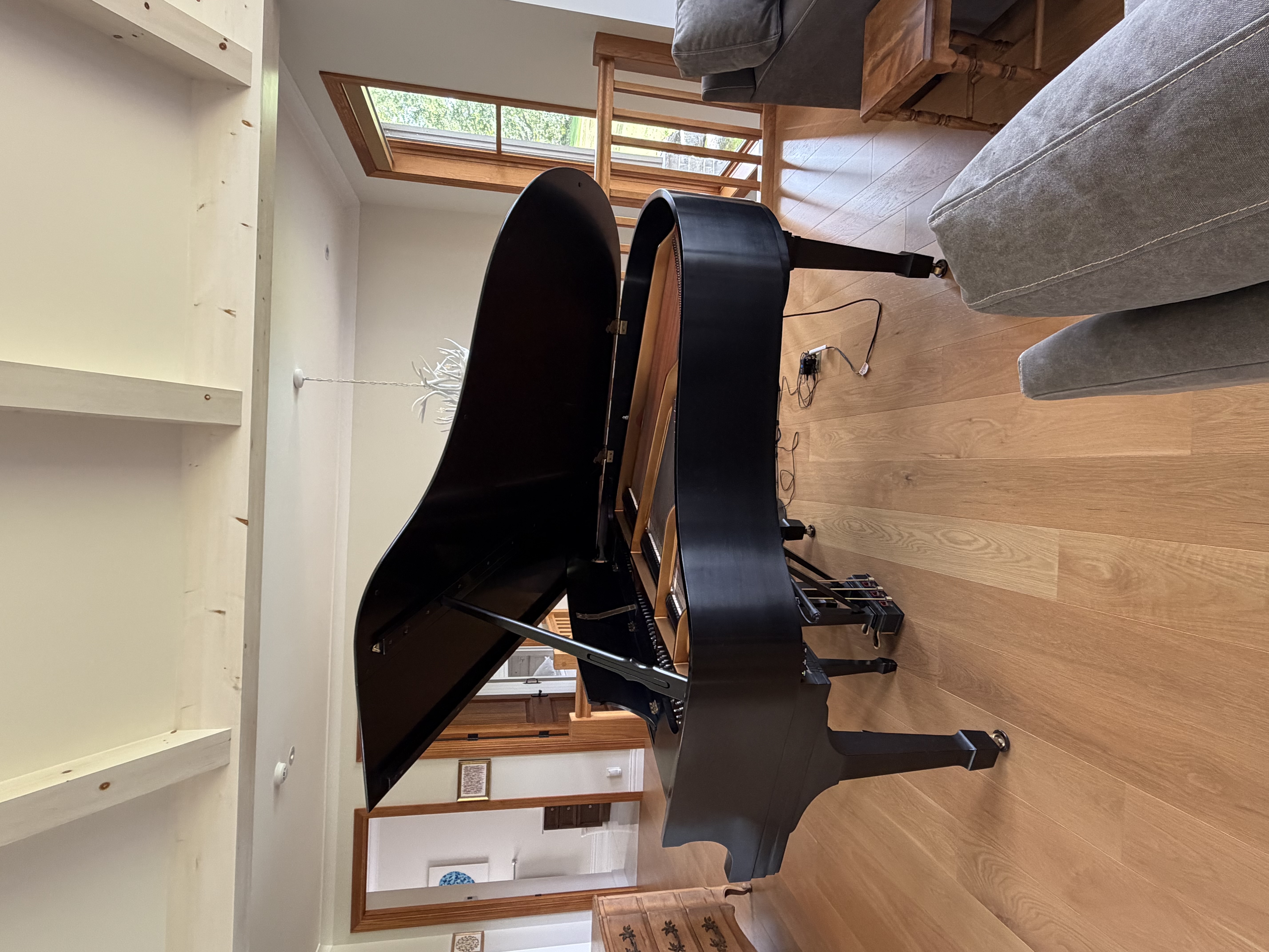 Steinway & Sons Model M Grand Piano – 5'7" – 1996 – Ebony