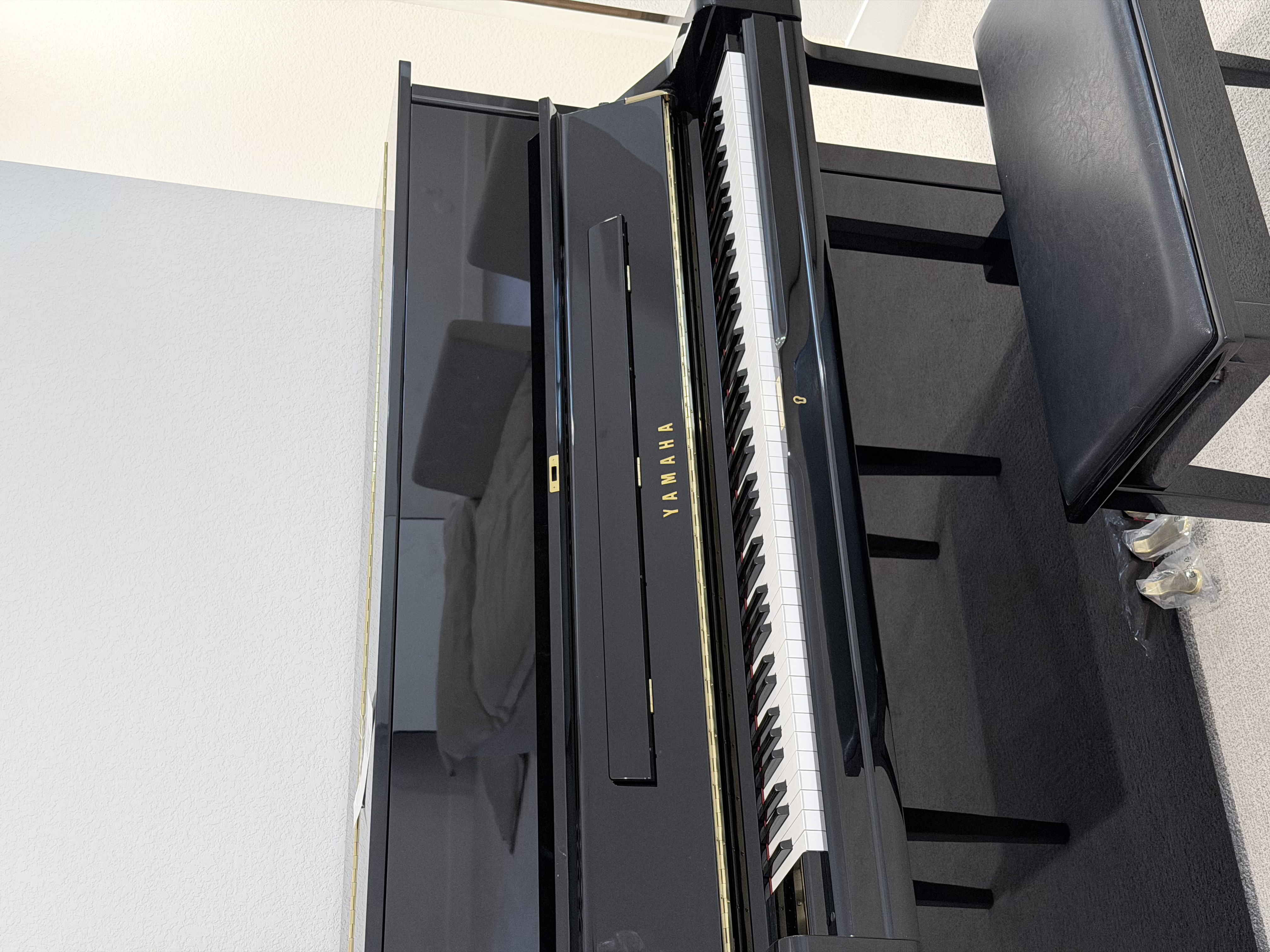  Like New Yamaha U1 Upright Piano - Mint Condition Yamaha U1