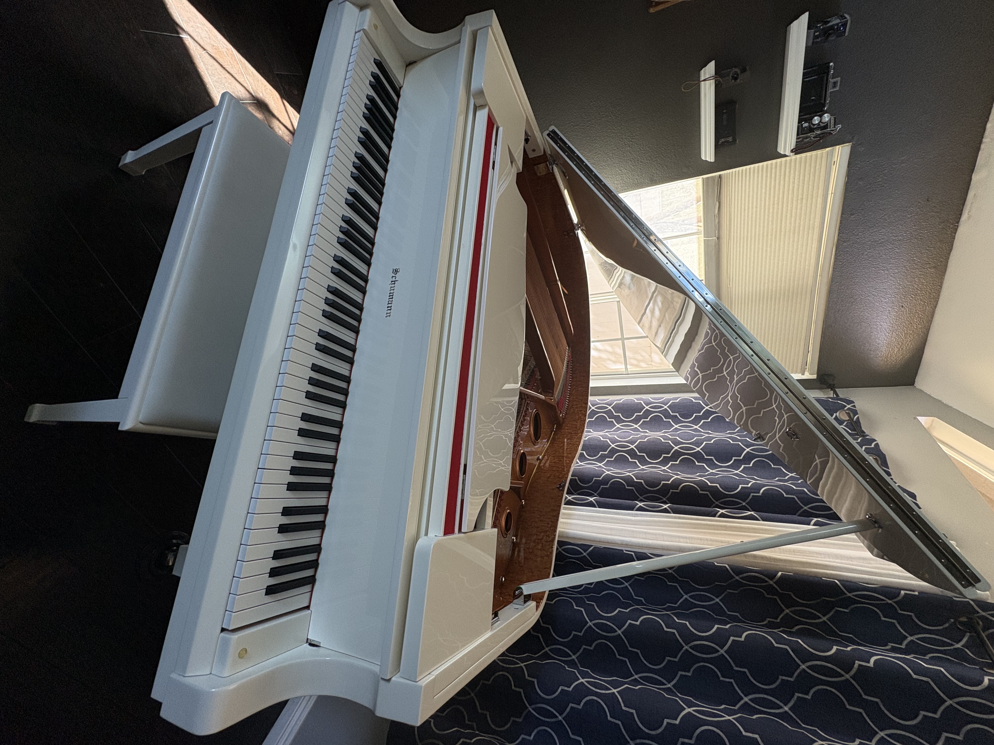 4’9” High Gloss White Baby Grand Schumann Piano with Bench
