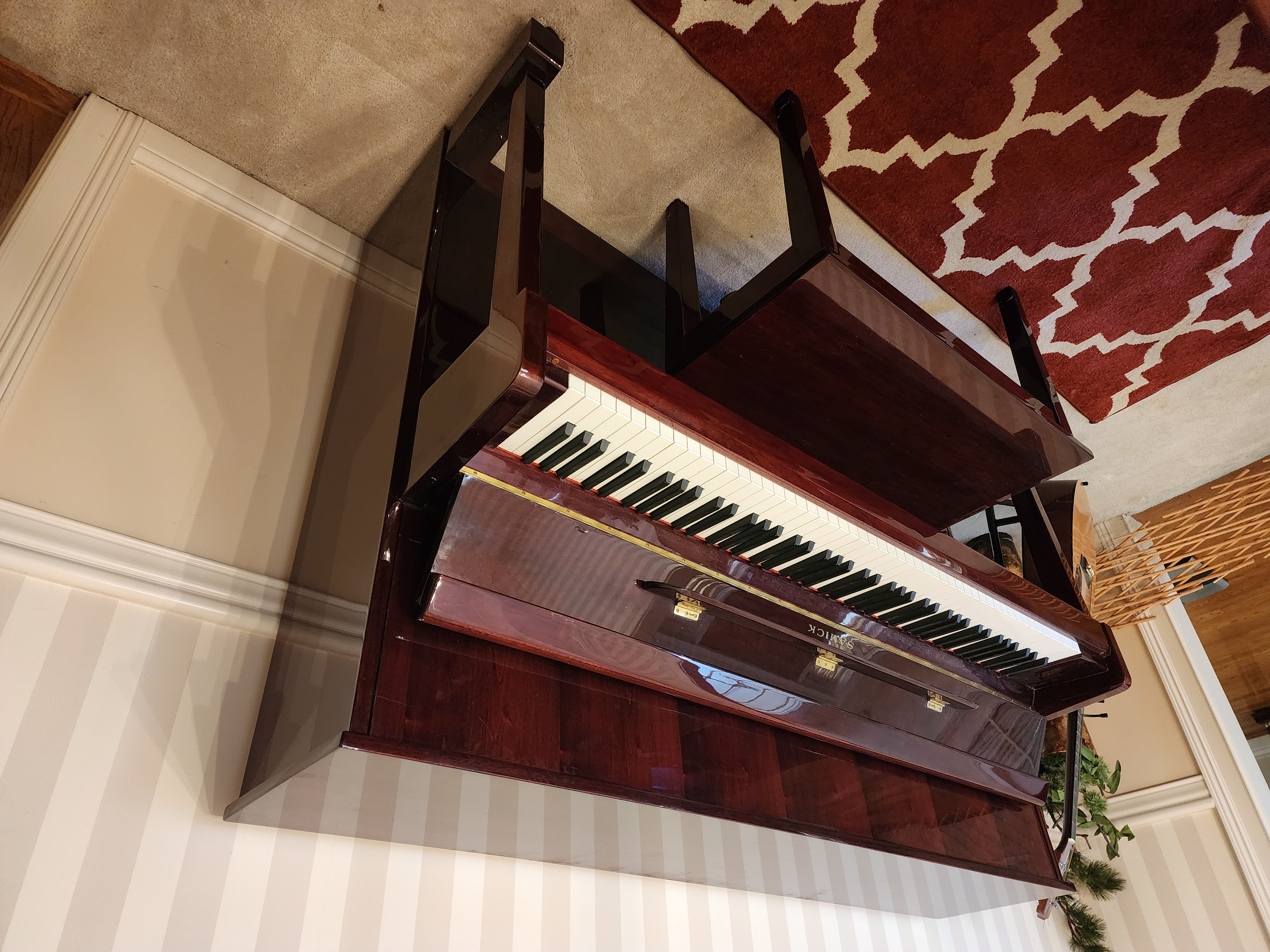  Samick Upright Piano