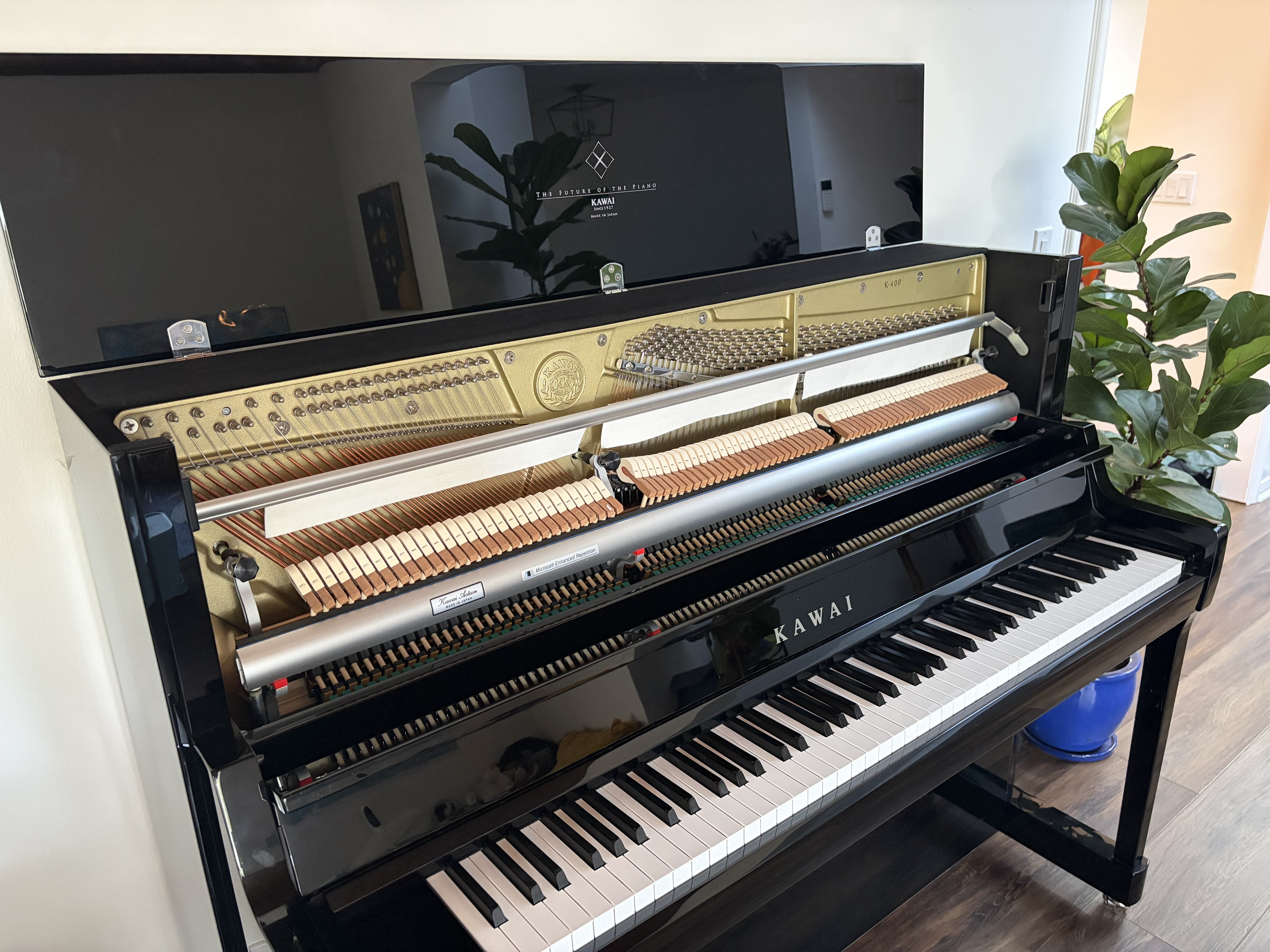 2021 Kawai K-400 with 5 year factory warranty