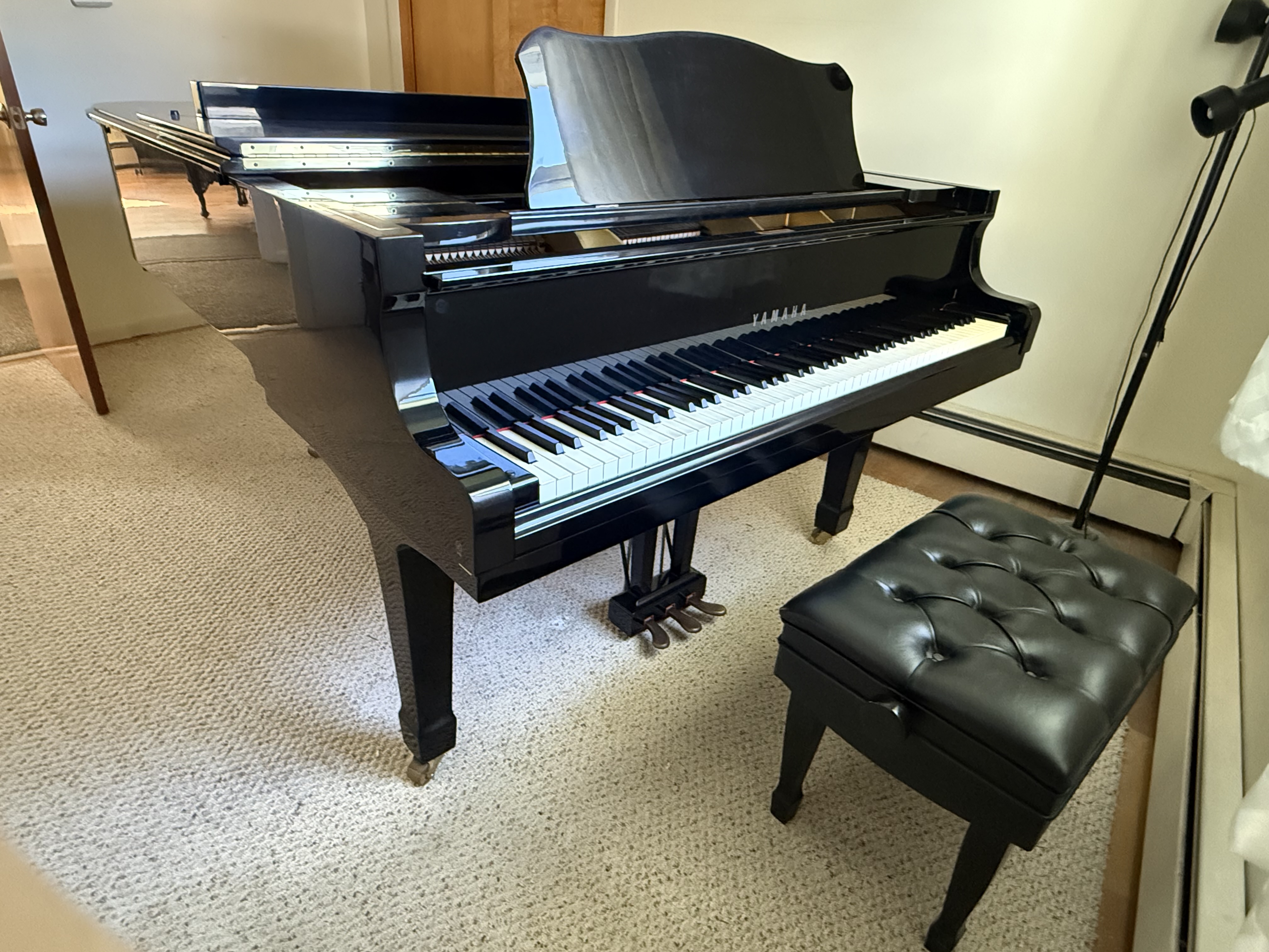Yamaha C3 Conservatory Grand Piano (built 1990, 6"1' length)